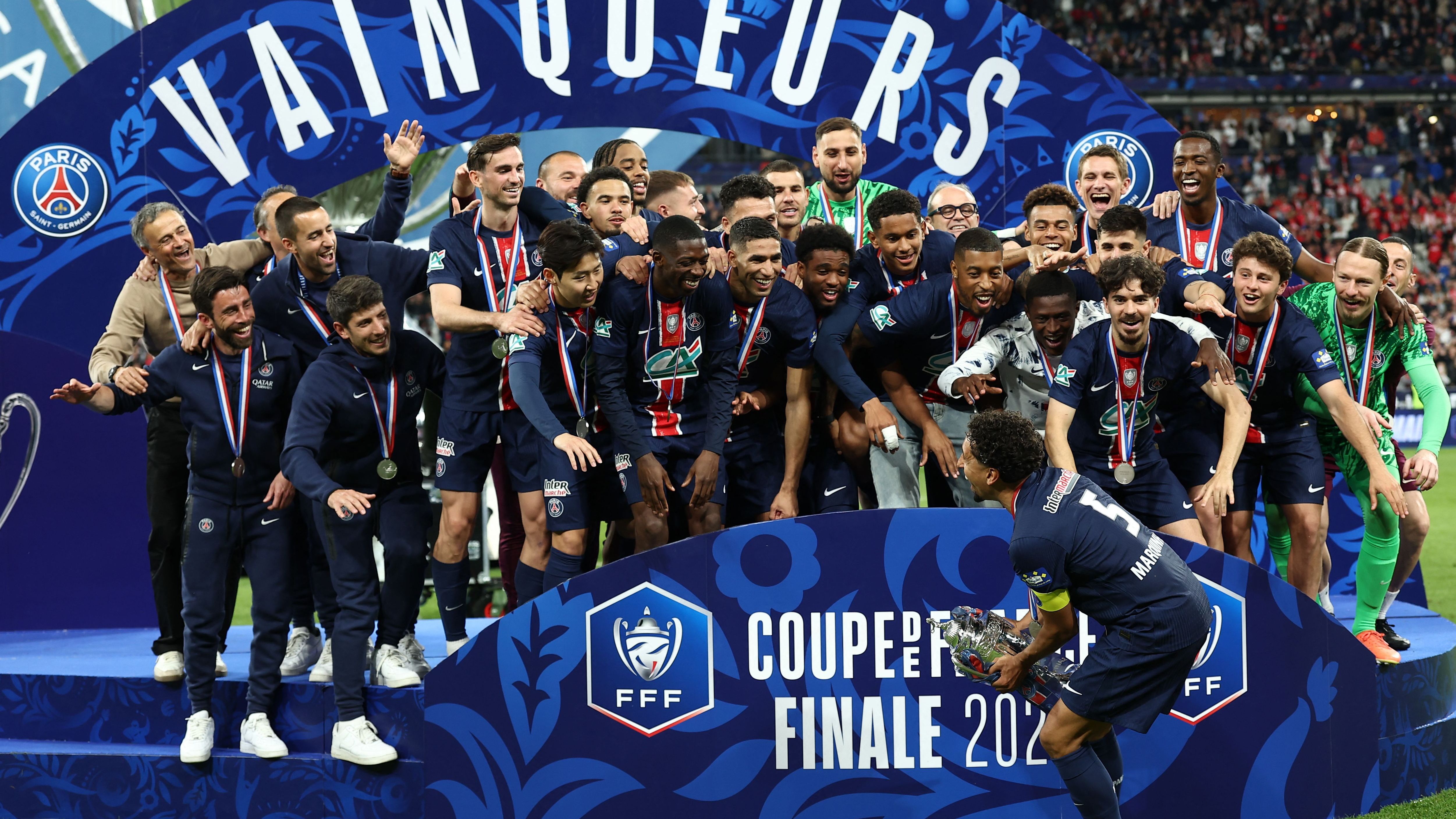 FBL-FRA-CUP-PSG-REIMS-FINAL-TROPHY