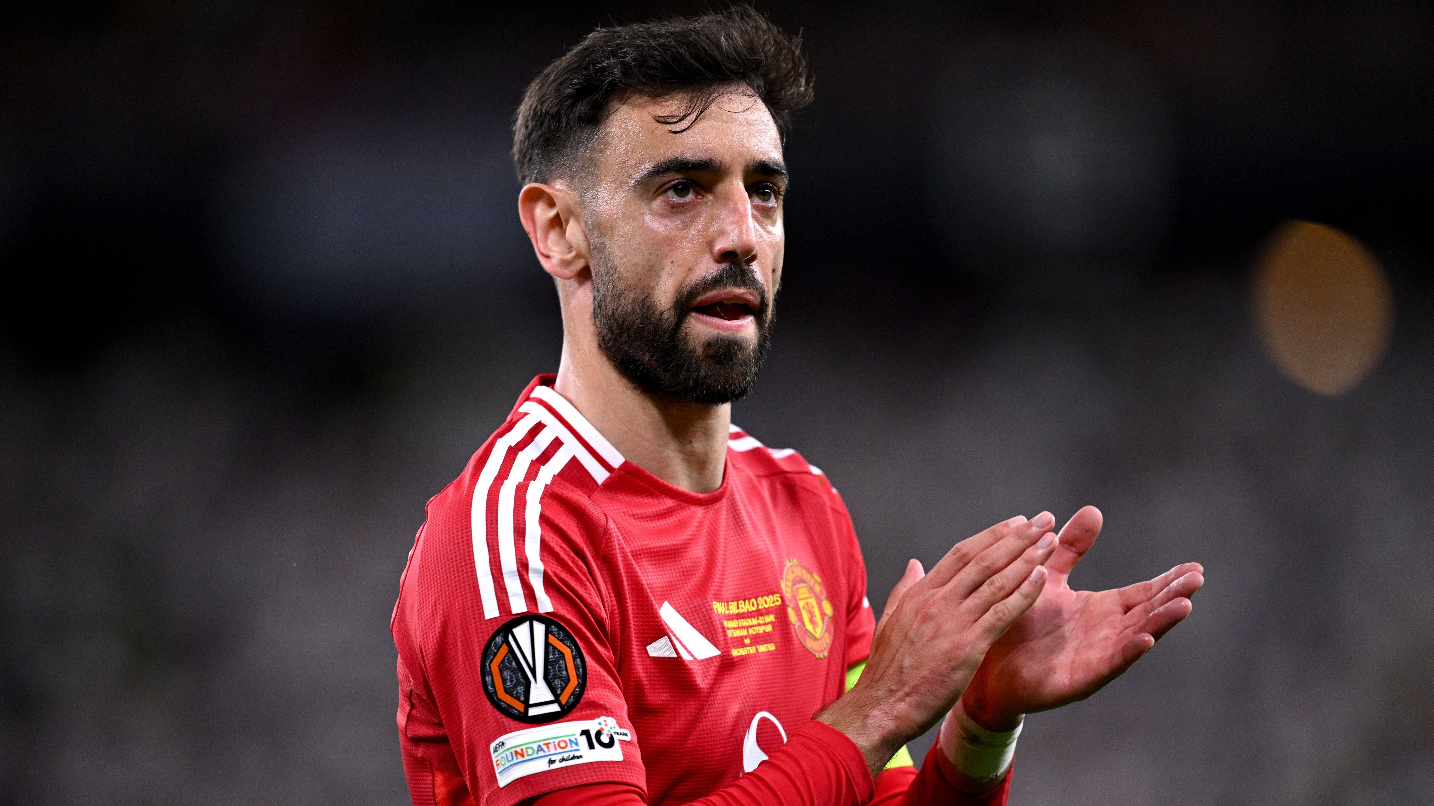 Paul Scholes urges Manchester United to cash-in on Al-Hilal's £100m offer for Bruno Fernandes amid 'confusing' dilemma for Ruben Amorim | Goal.com UK
