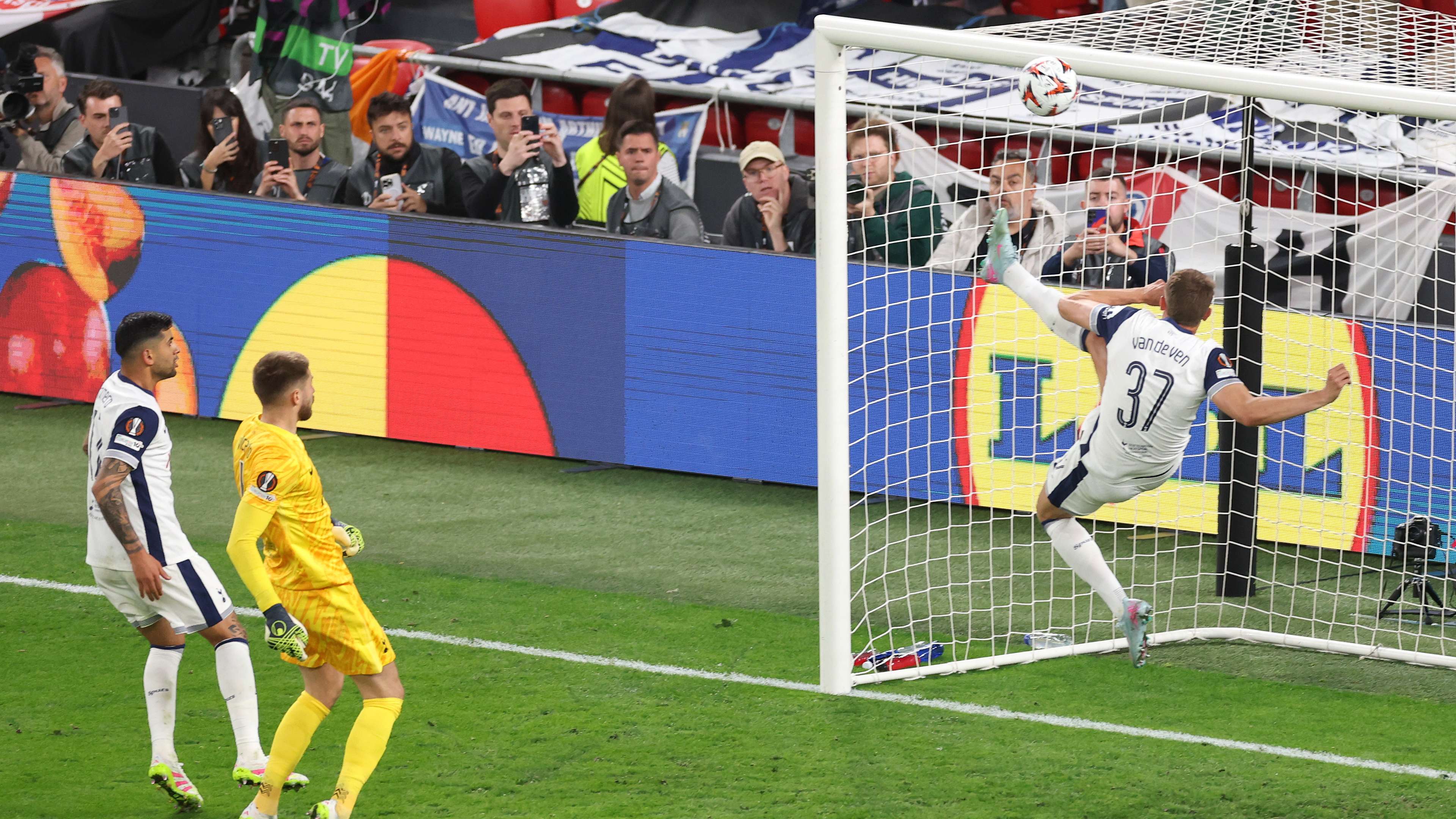 Tottenham Hotspur v Manchester United - UEFA Europa League Final 2025