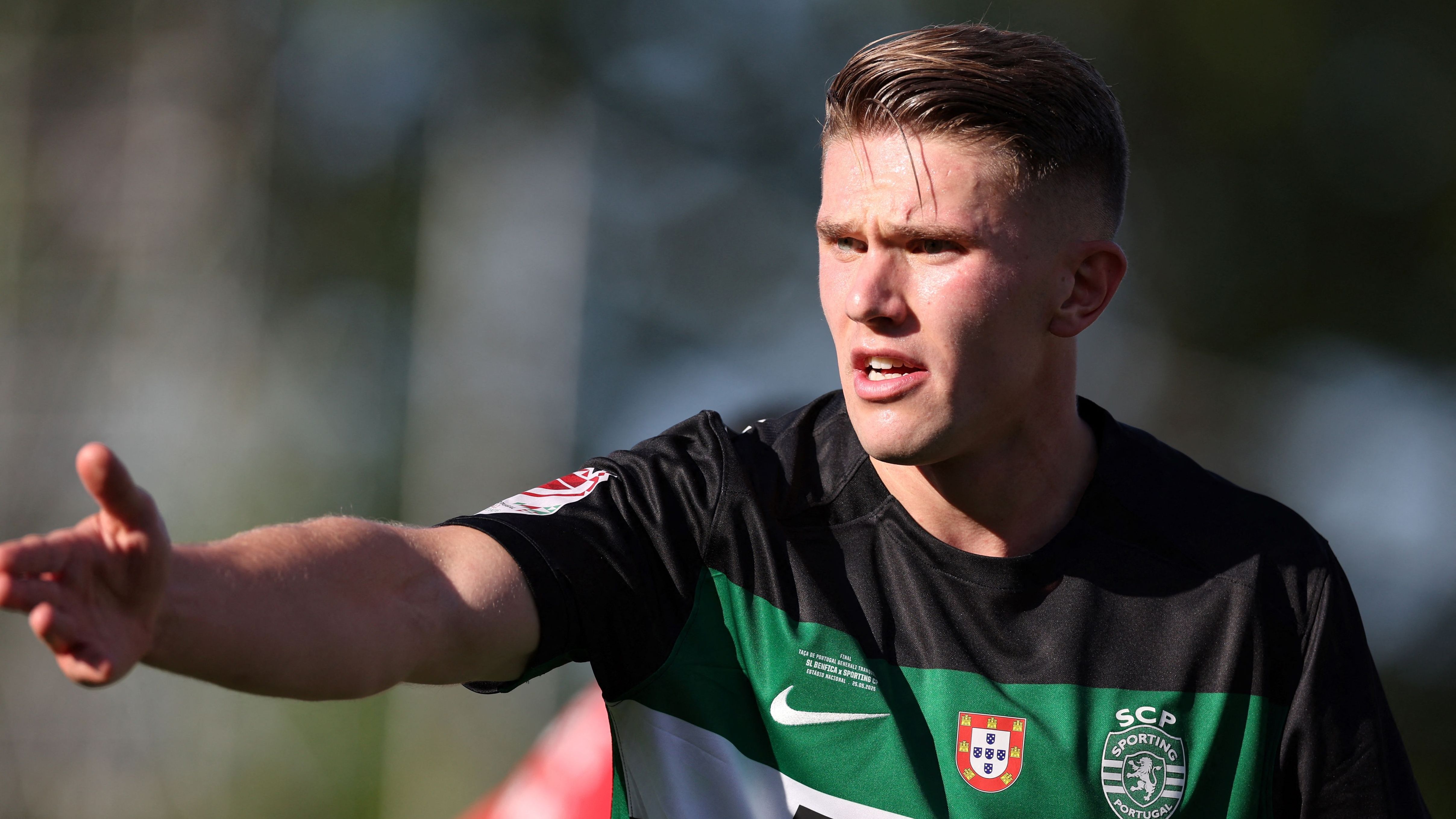 Viktor Gyokeres threatens to go public as Sporting CP striker's messages to president revealed amid war of words | Goal.com UK