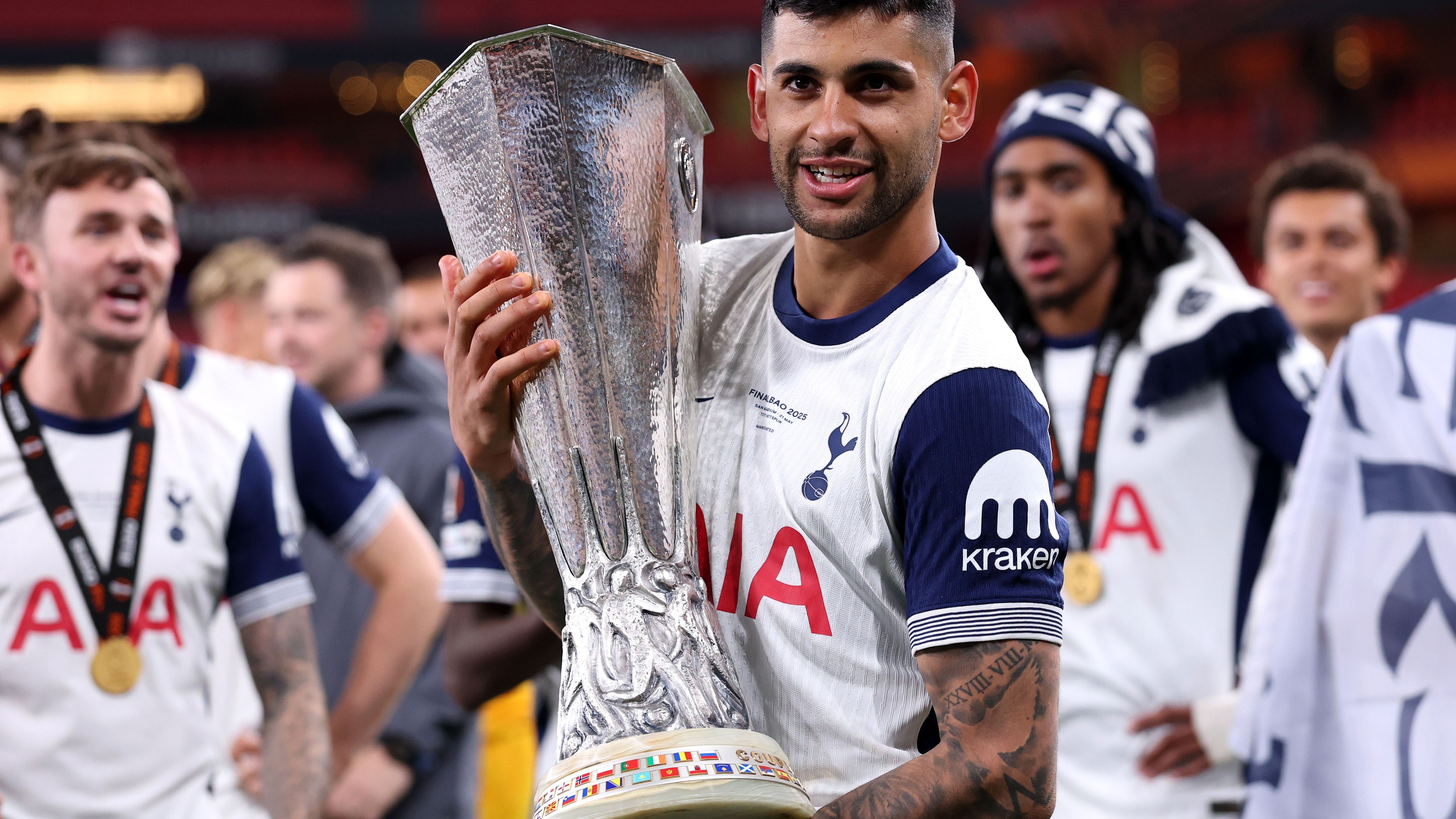 Cristian Romero Tottenham Atletico Madrid 2025