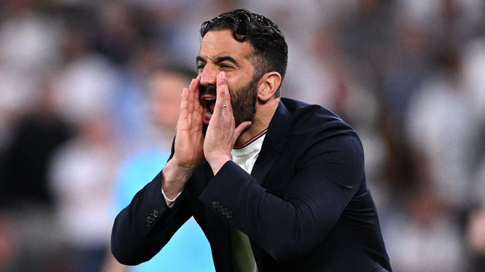 Man Utd eye ambitious bid for PSG midfielder as Luis Enrique eager to keep star player with Al-Nassr ready to pounce | Goal.com UK