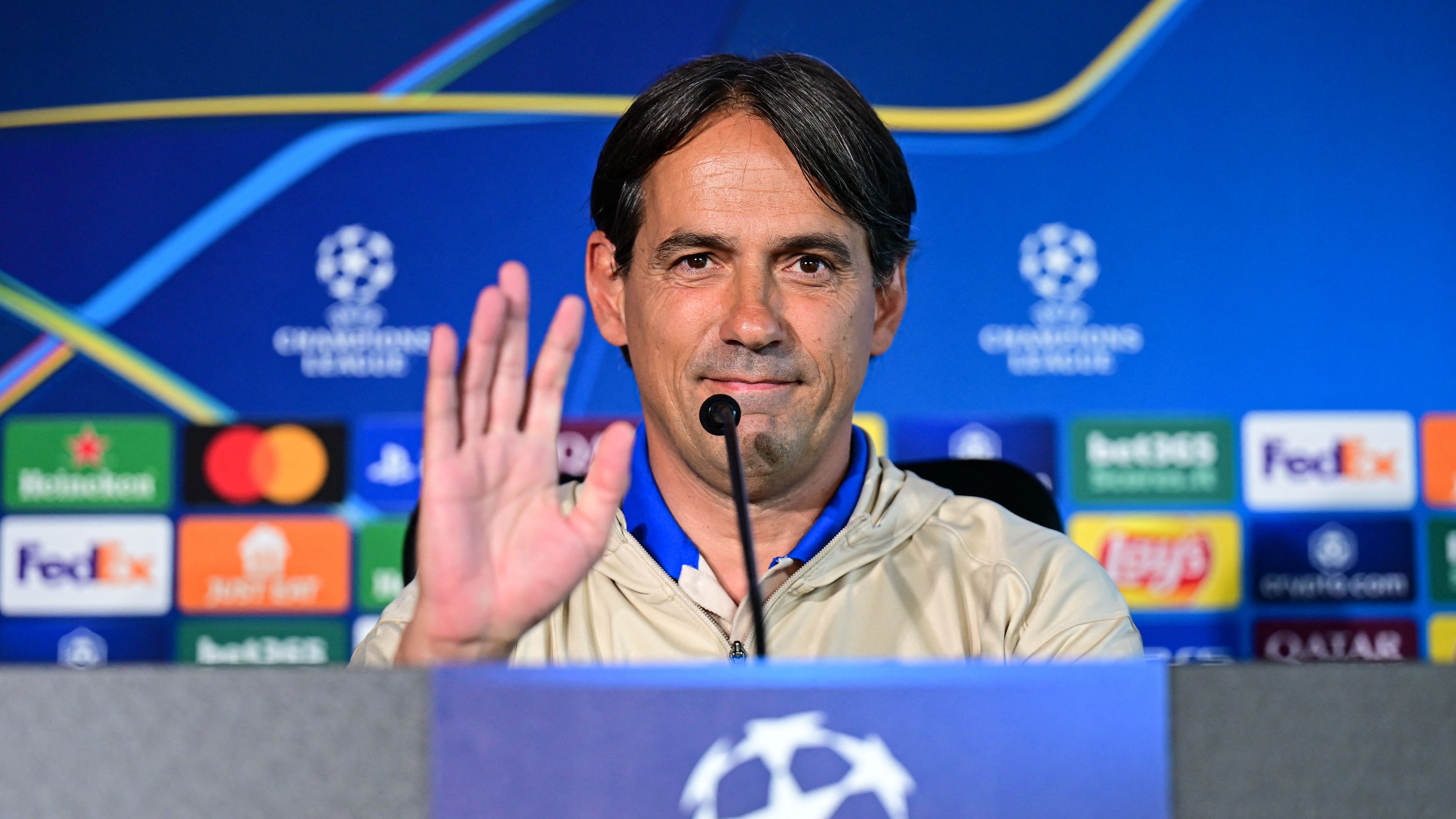 FBL-EUR-C1-INTER-PRESSER