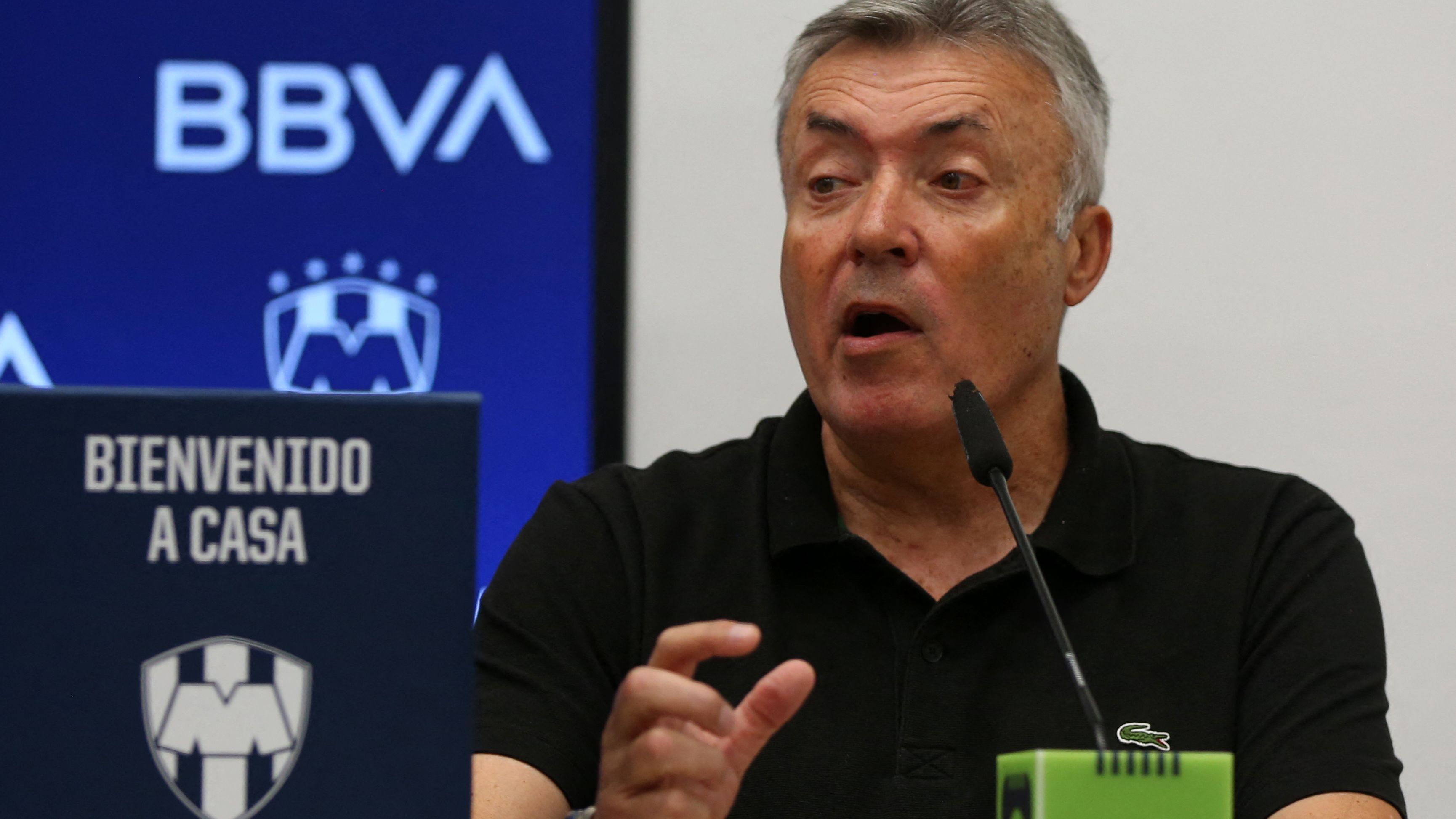 FBL-MEXICO-MONTERREY-COACH-TORRENT