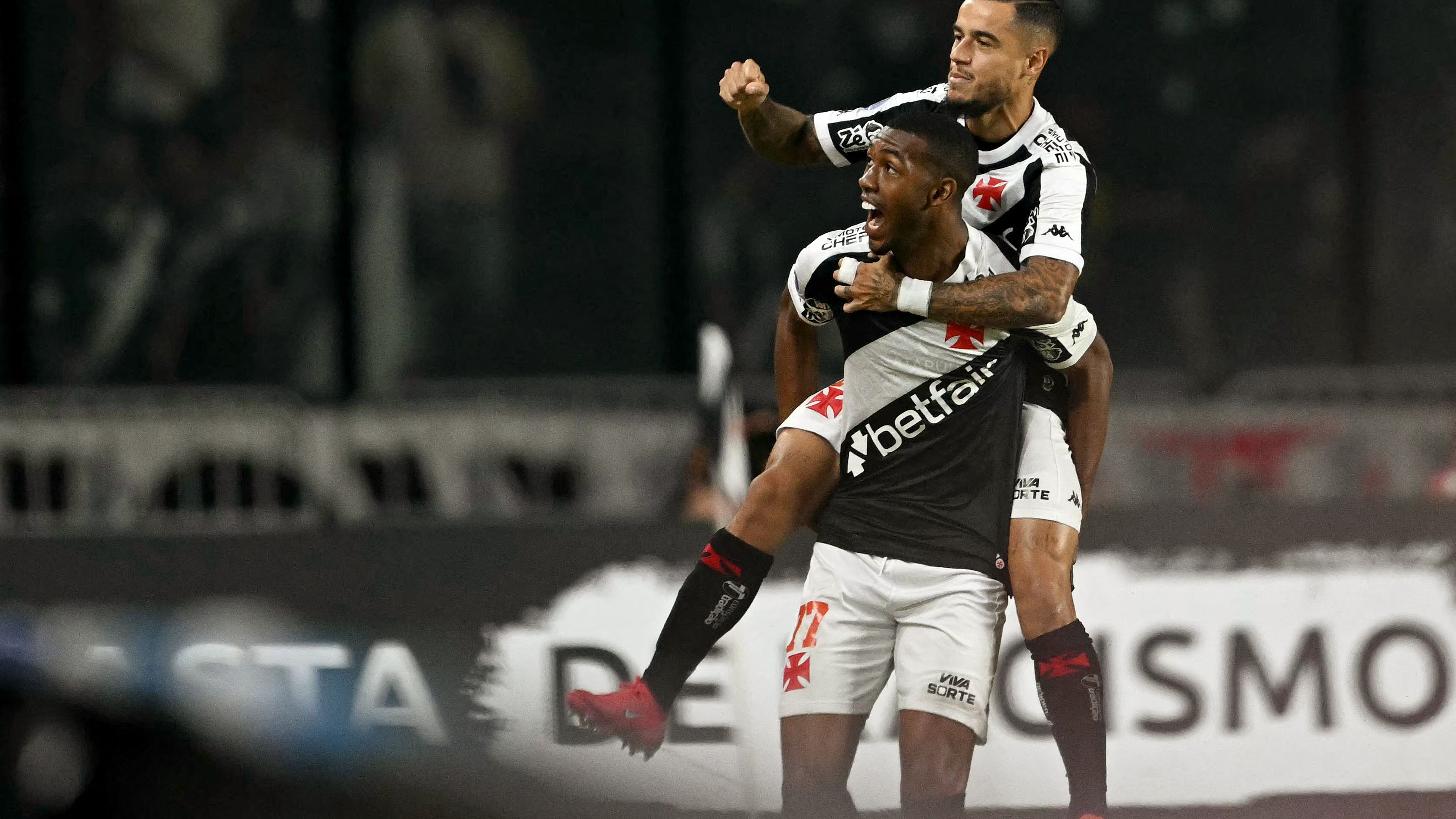 FBL-SUDAMERICANA-VASCO-MELGAR