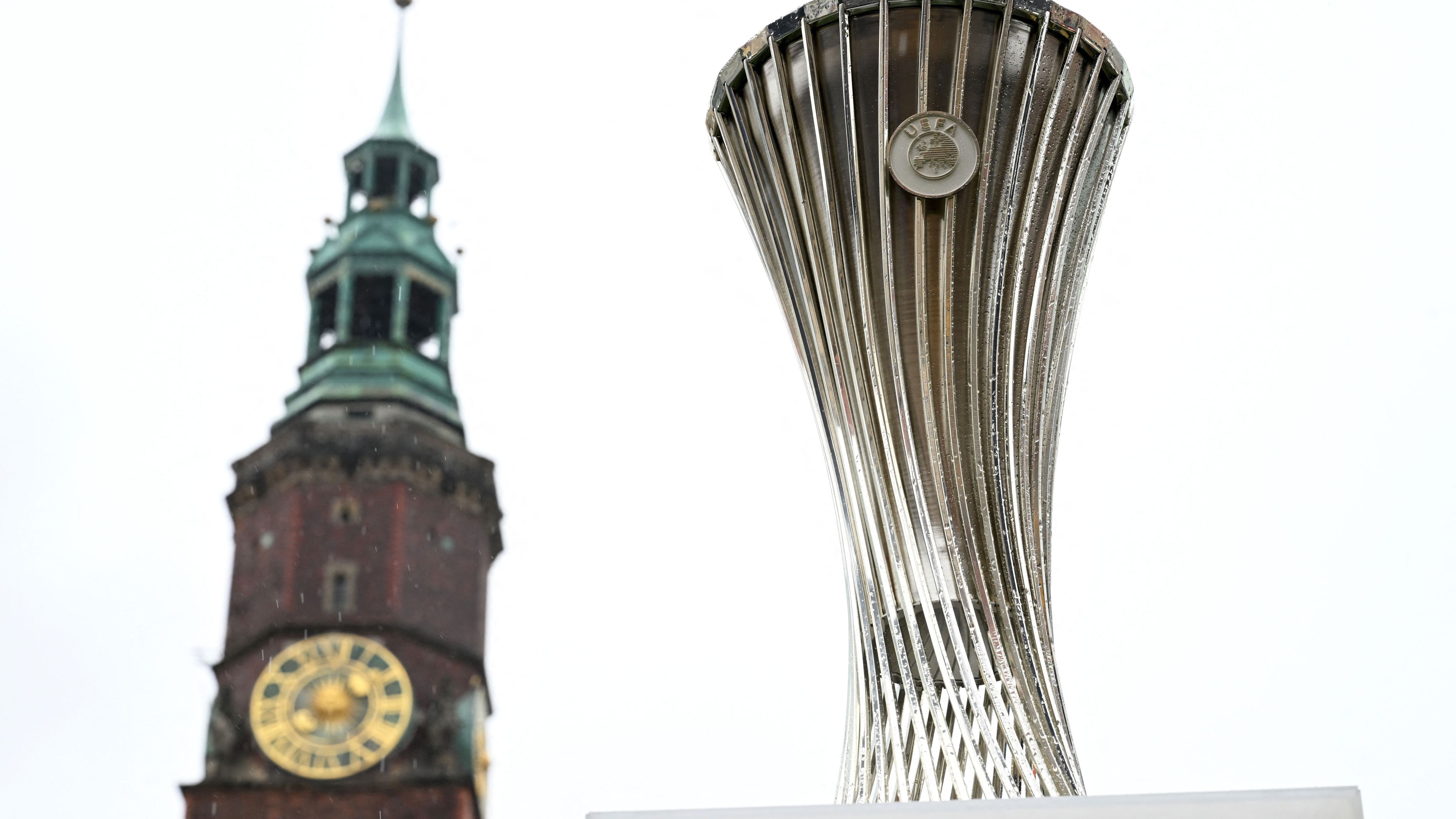 FBL-EUR-C4-REAL BETIS-CHELSEA