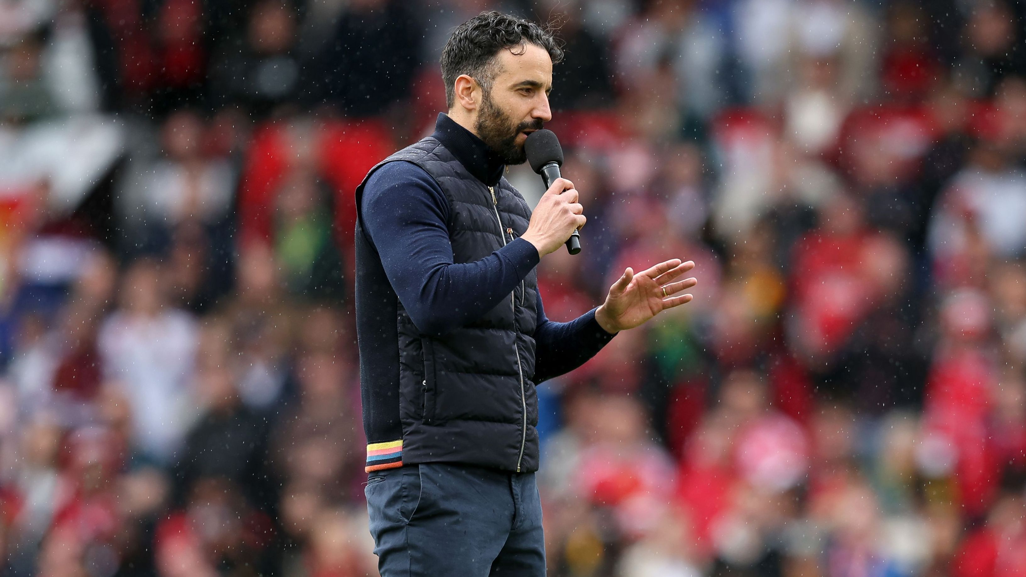 Man Utd icon Teddy Sheringham makes Arsenal prediction and claims things could get messy for Ruben Amorim with opening day defeat | Goal.com UK