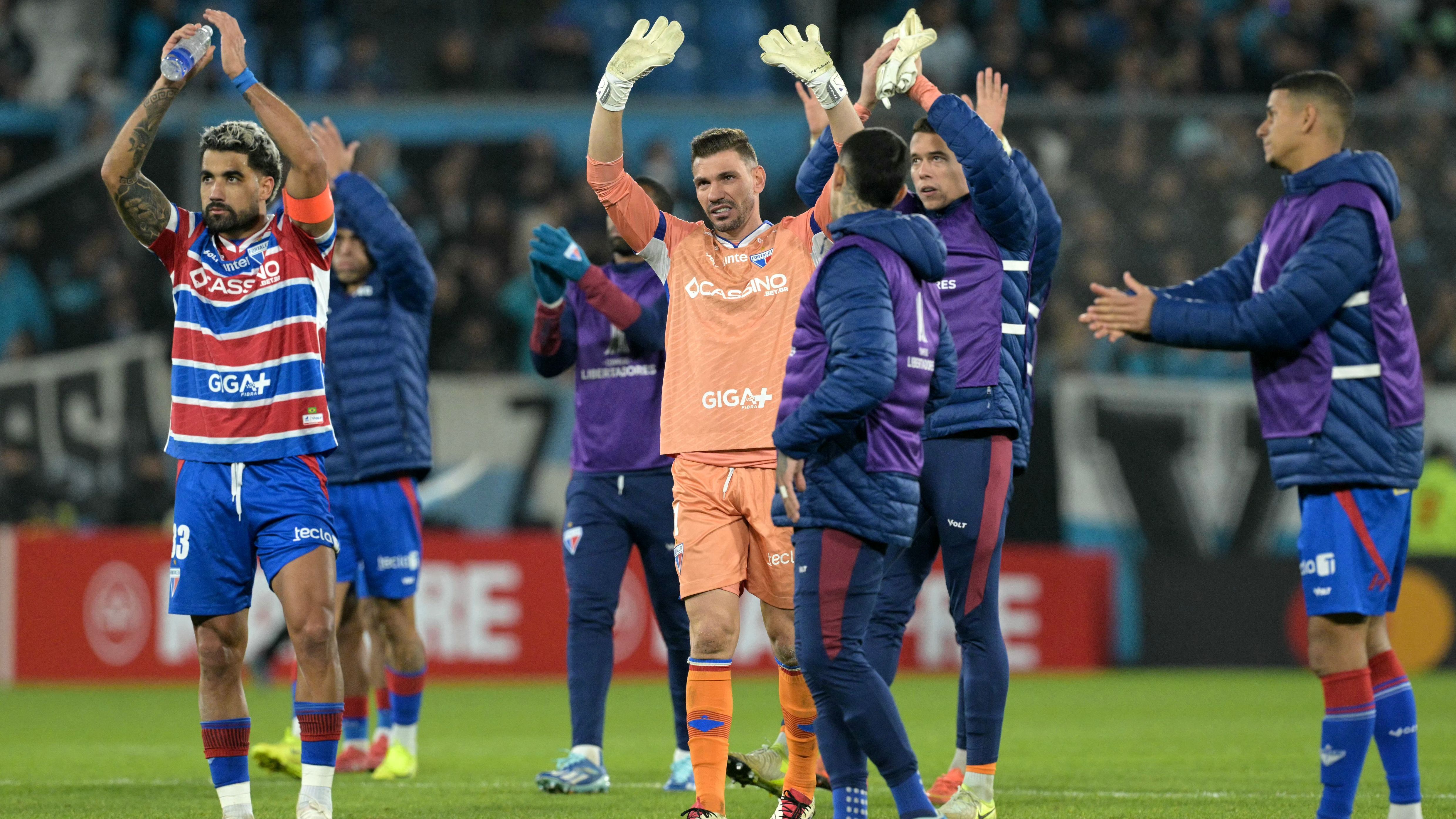 FBL-LIBERTADORES-RACING-FORTALEZA