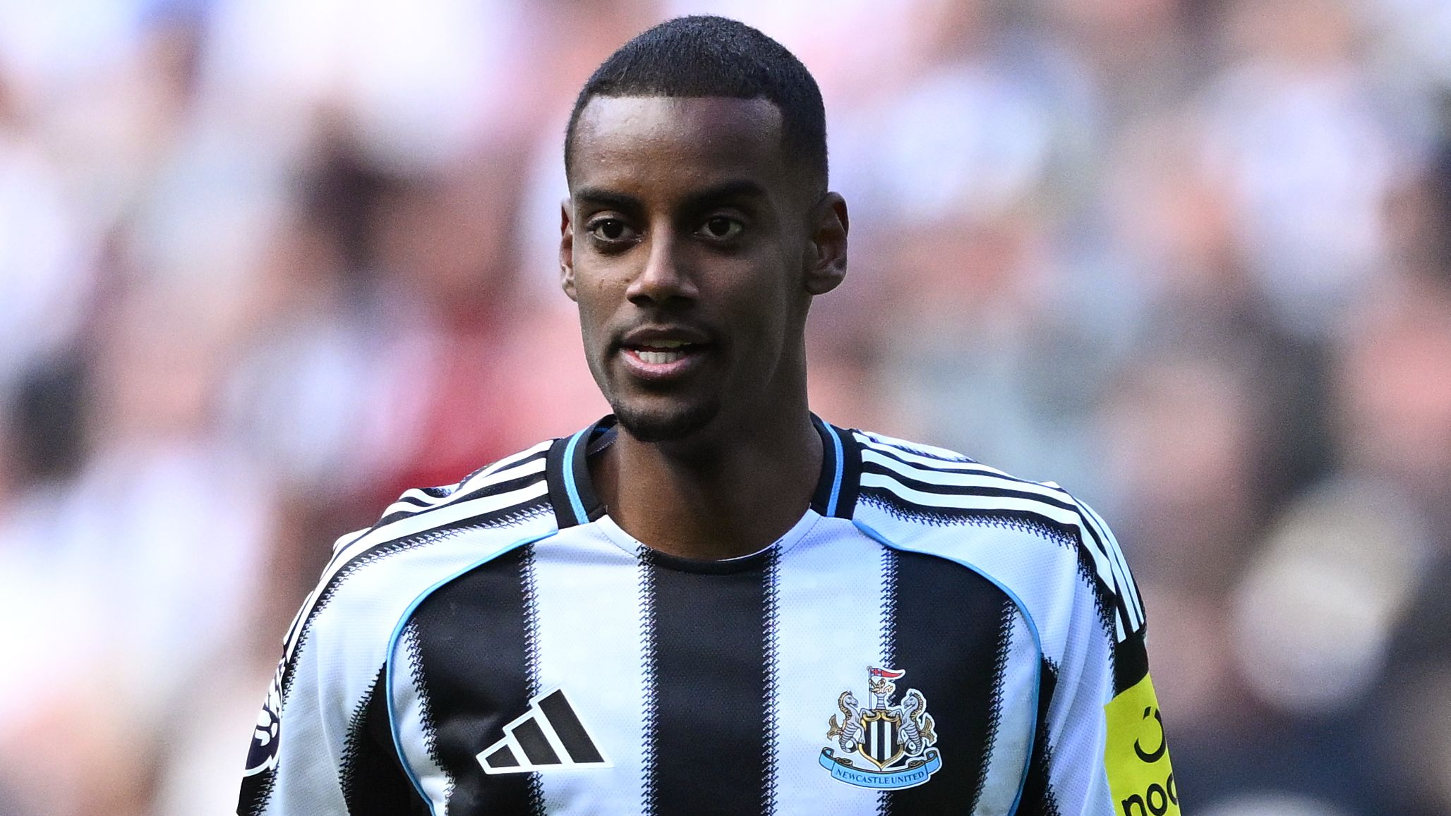 Alexander Isak Newcastle Liverpool 2025