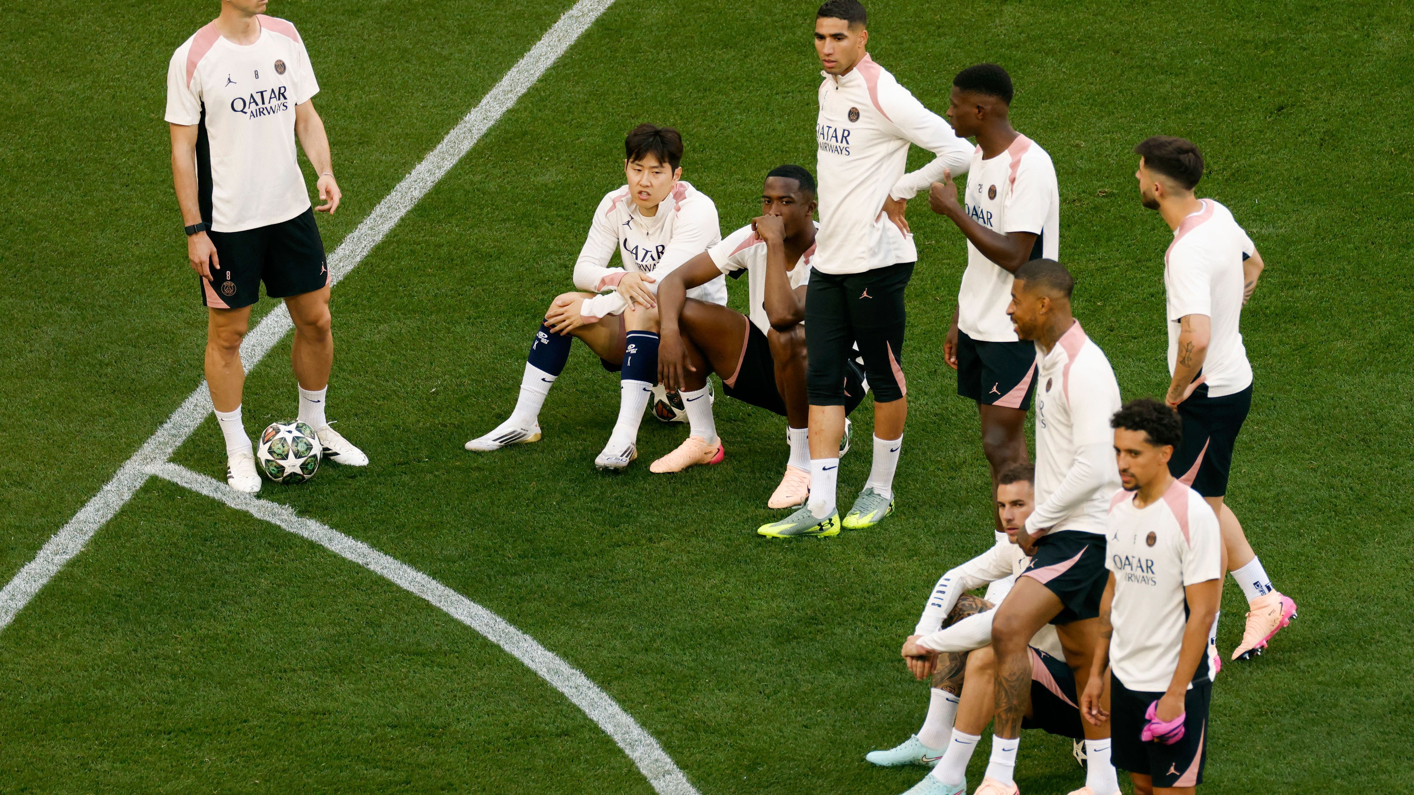 FBL-EUR-C1-PSG-TRAINING