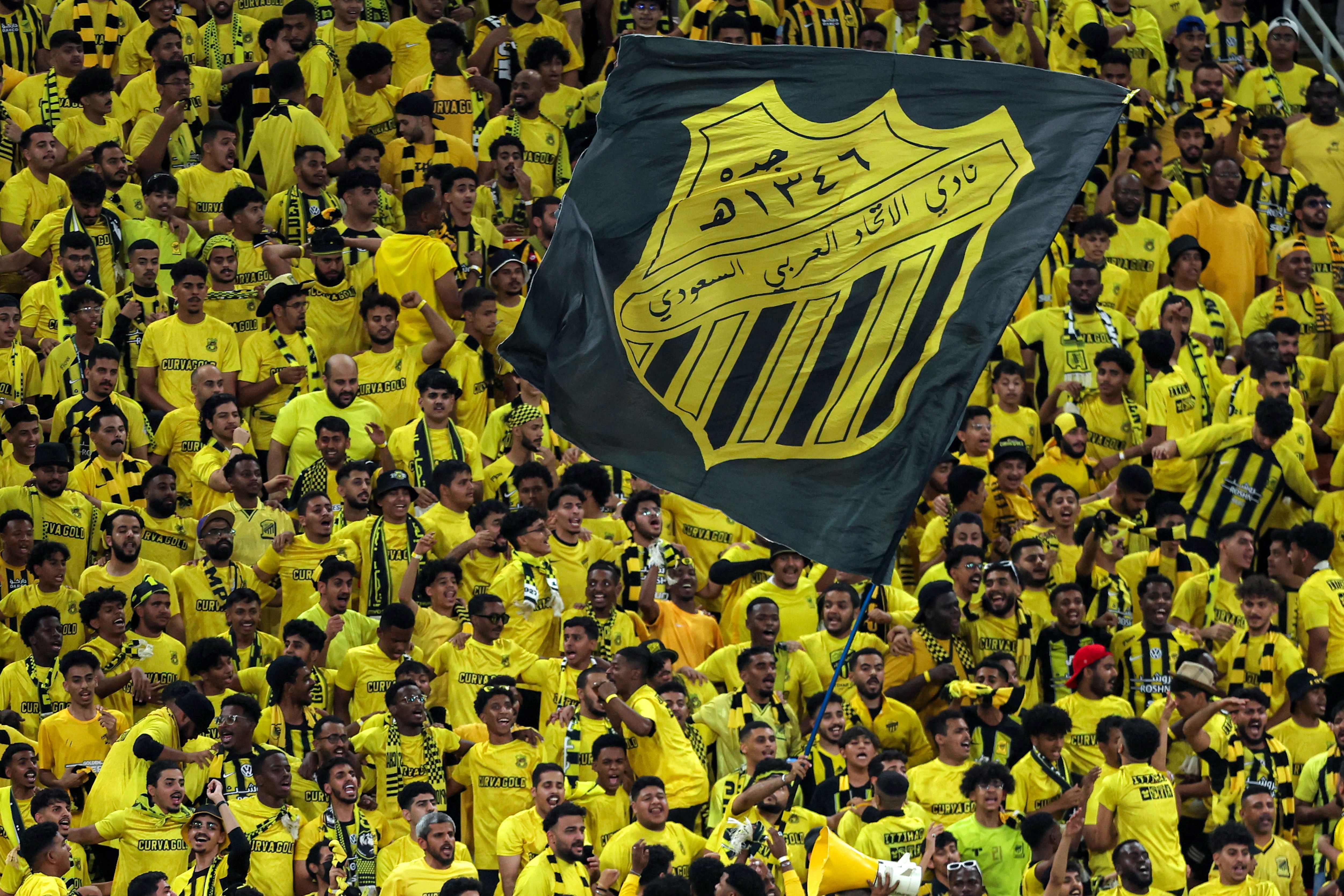 FBL-KSA-CUP-ITTIHAD-QADSIAH-FANS
