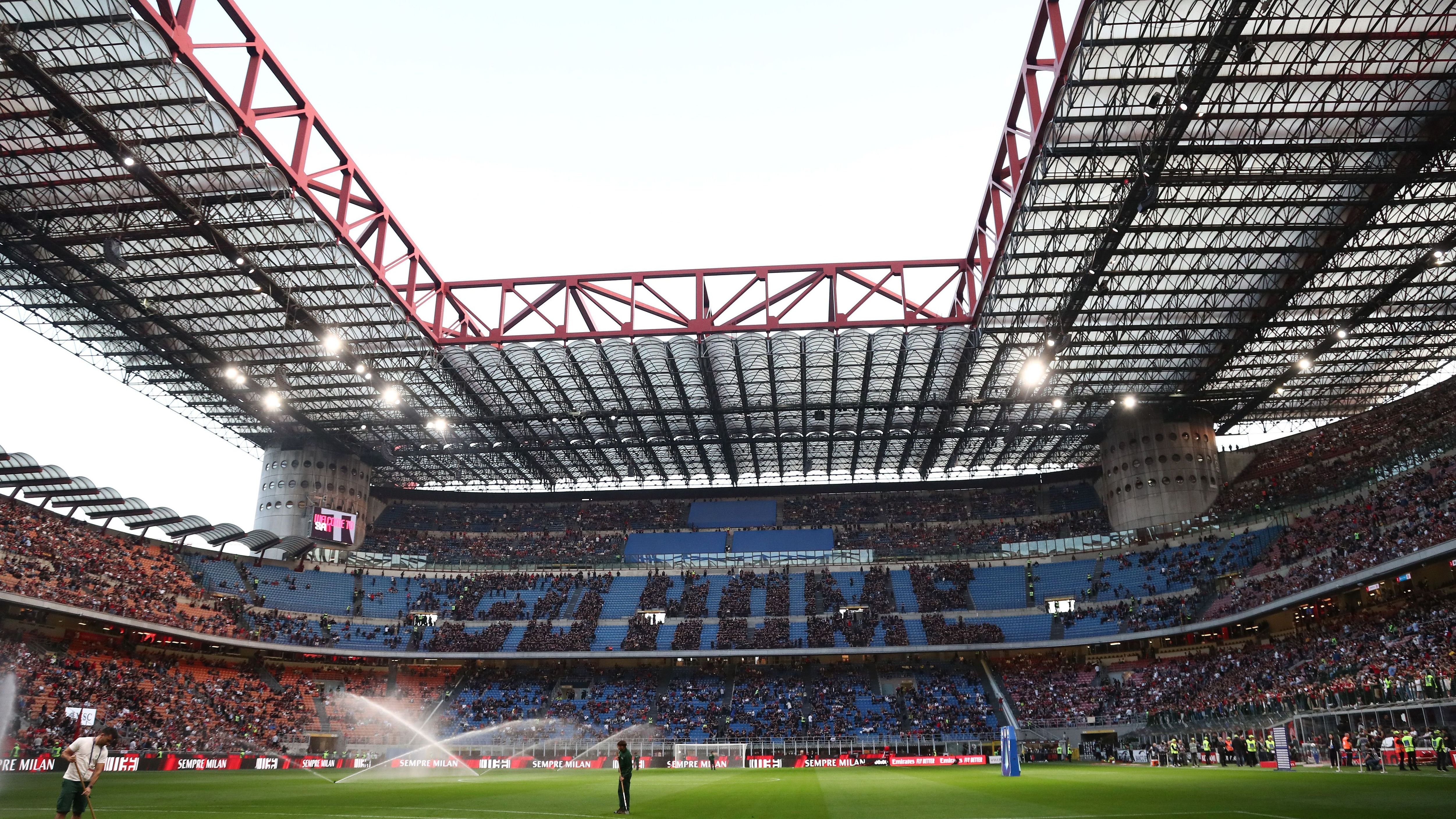 AC Milan eye shock swoop to sign Crystal Palace ace as Eagles star tells agents to make San Siro move happen | Goal.com UK