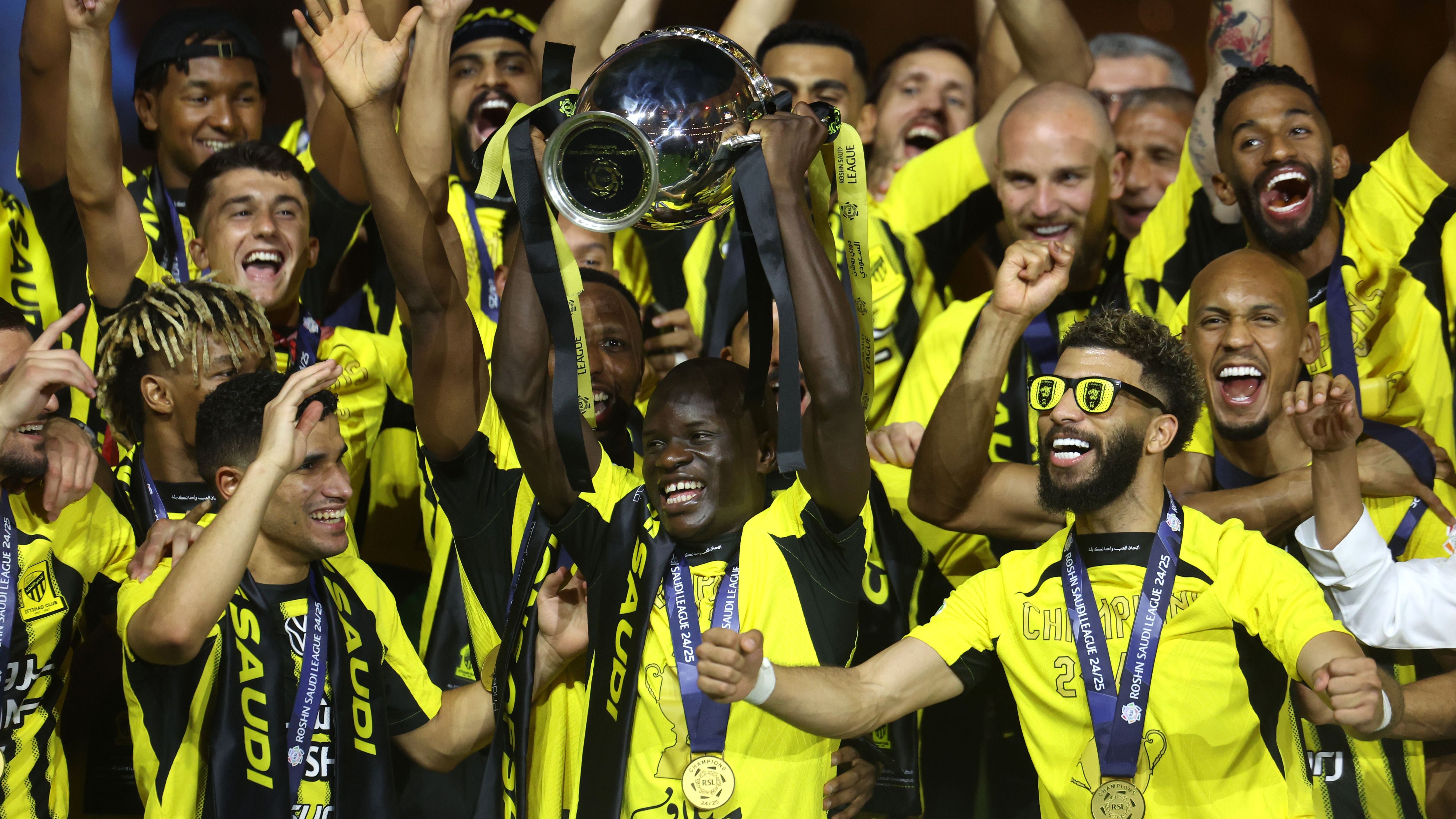 Al Ittihad v Damac FC - Saudi Pro League