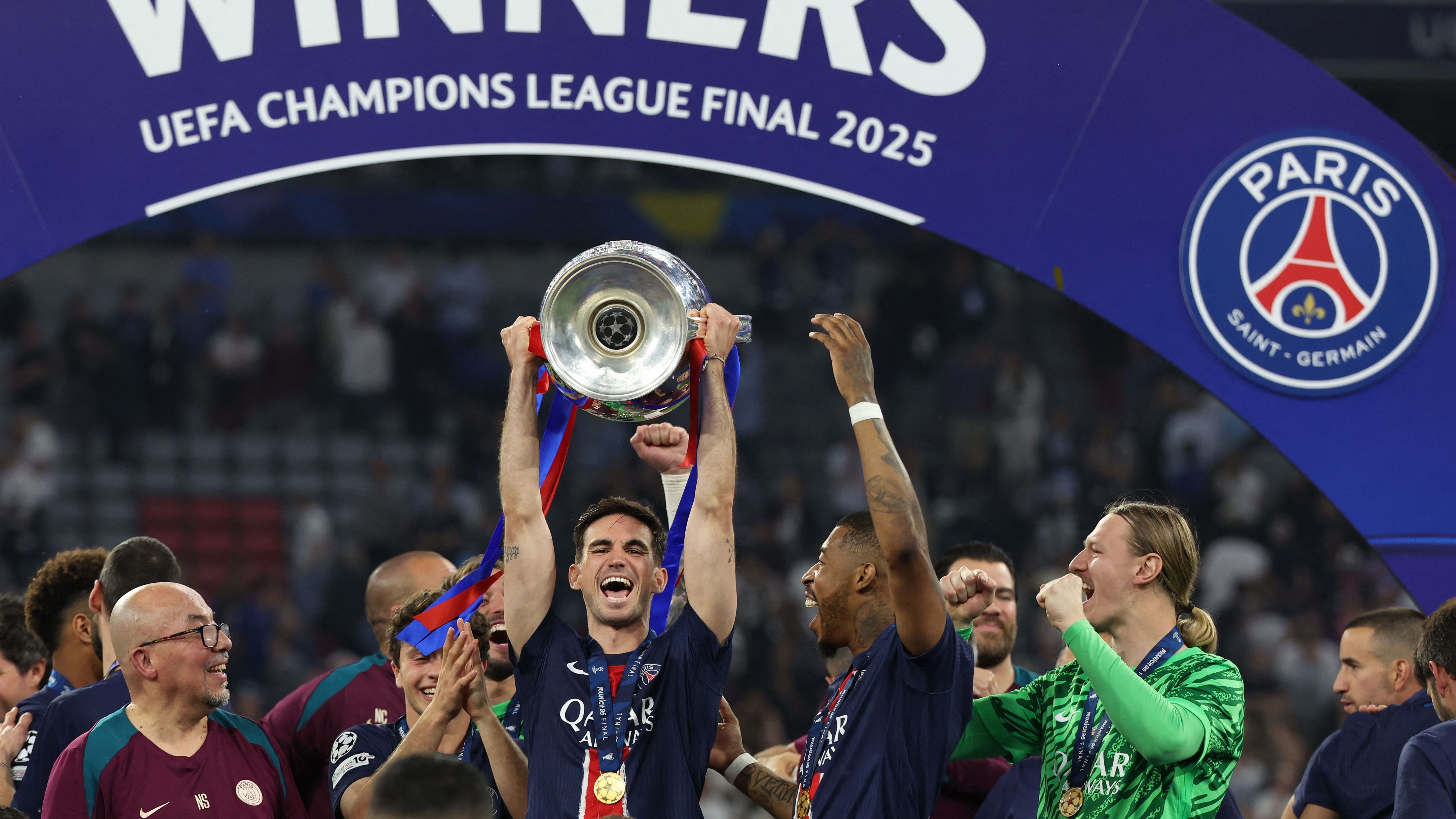 FBL-EUR-C1-PSG-INTER-FINAL-TROPHY