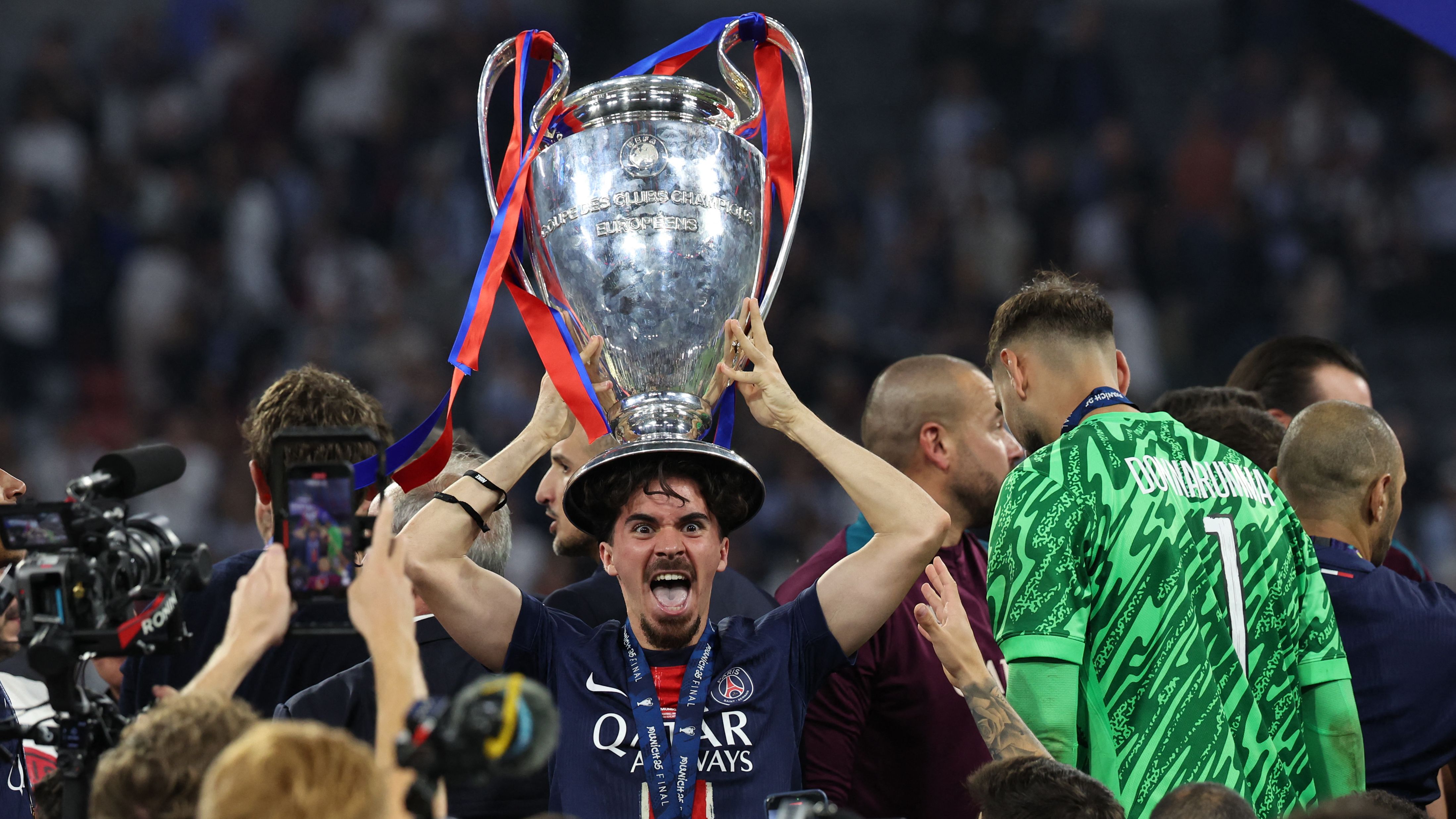 FBL-EUR-C1-PSG-INTER-FINAL-TROPHY