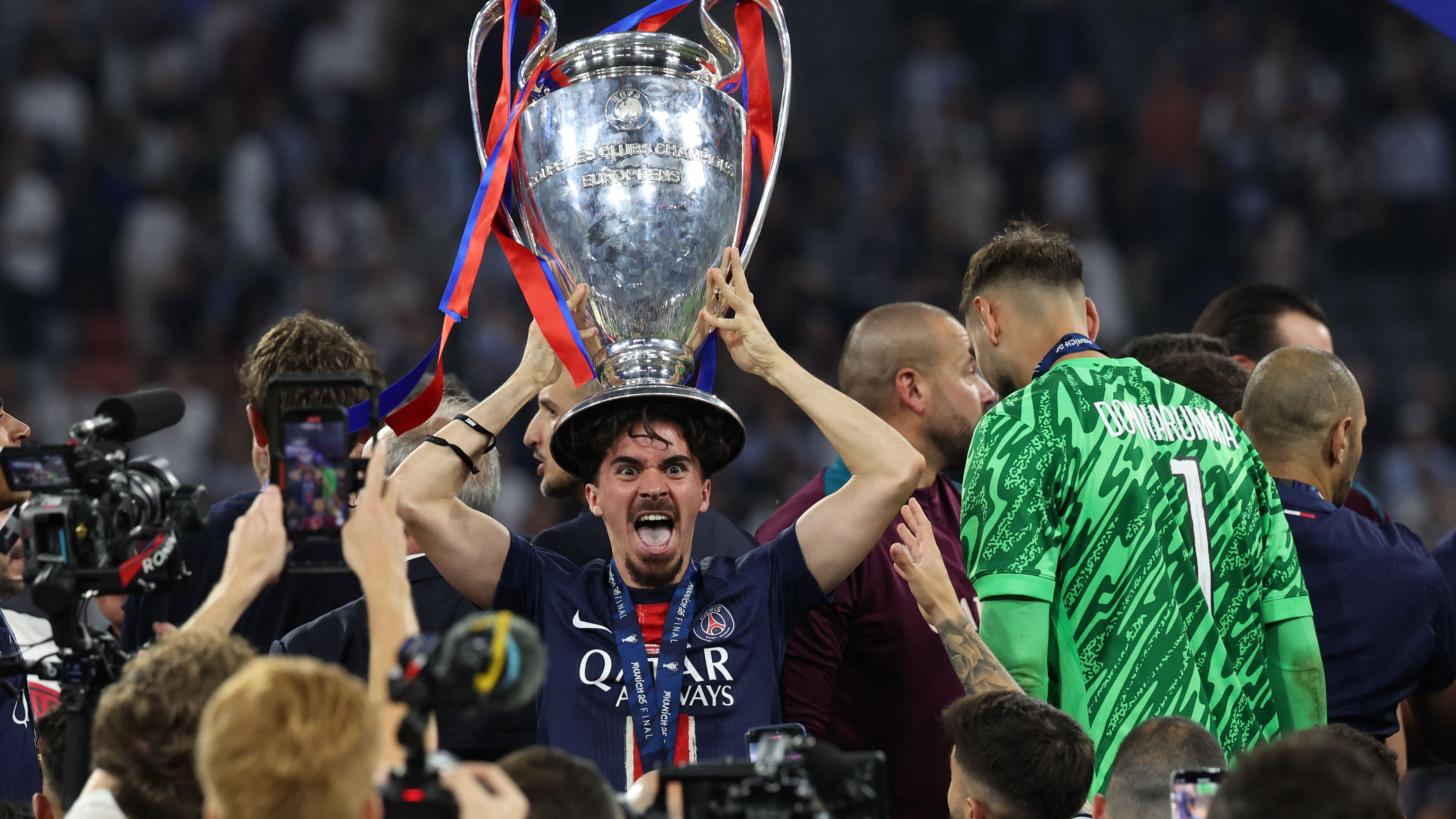 FBL-EUR-C1-PSG-INTER-FINAL-TROPHY