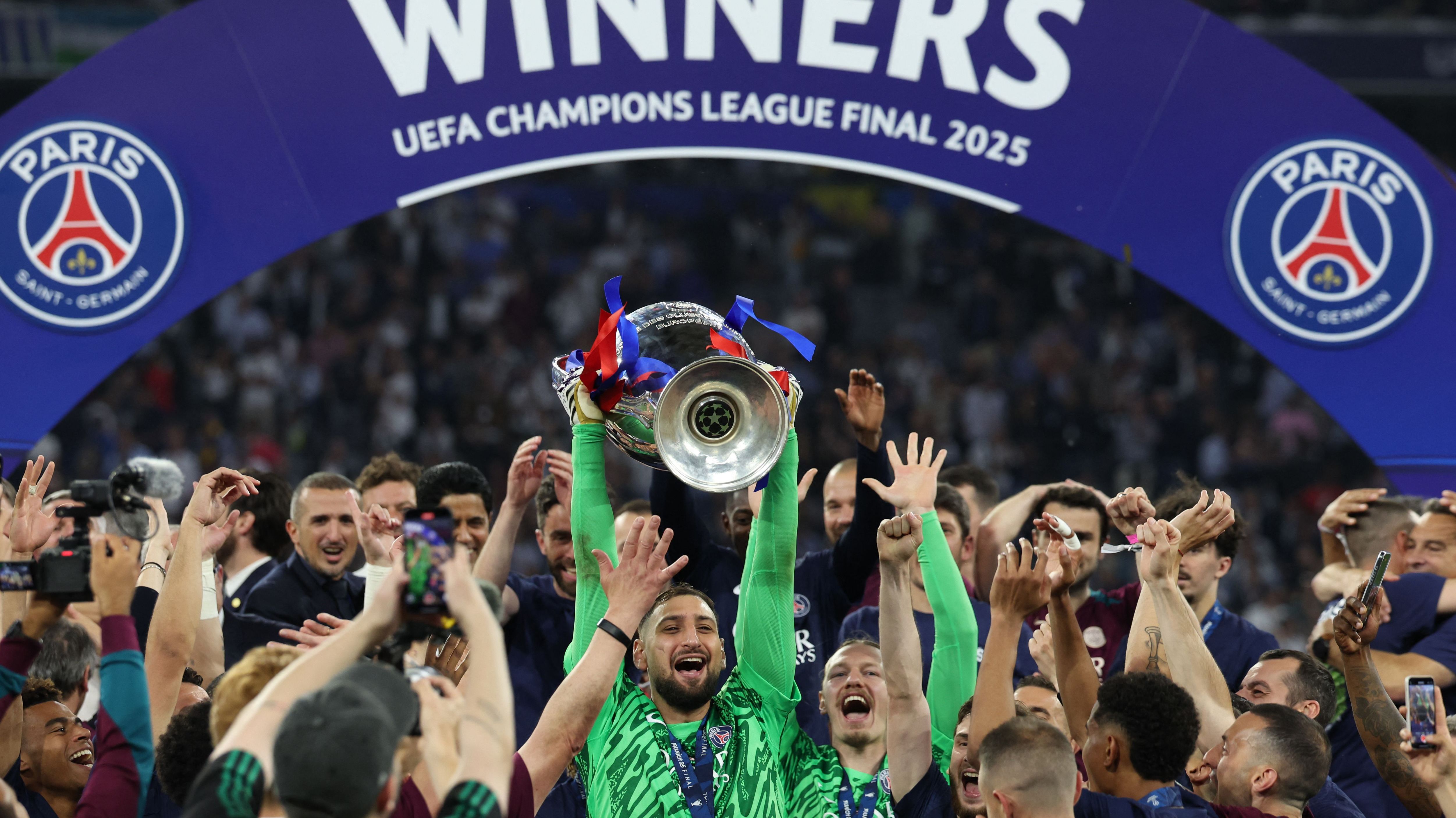 FBL-EUR-C1-PSG-INTER-FINAL-TROPHY