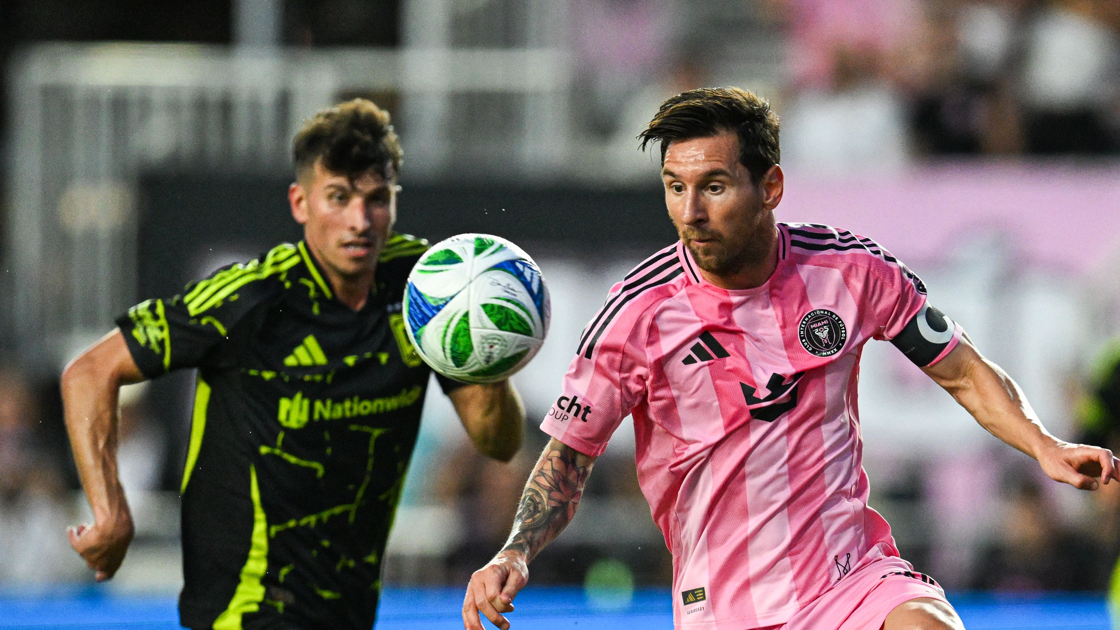 FBL-MLS-USA-MIAMI-COLUMBUS