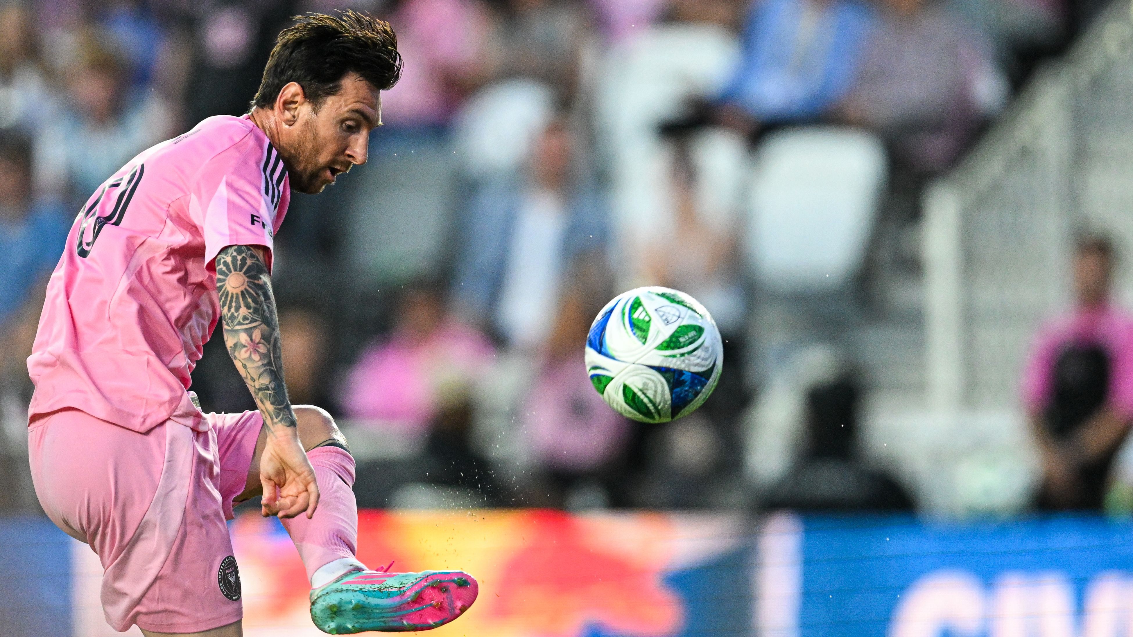 FBL-MLS-USA-MIAMI-COLUMBUS