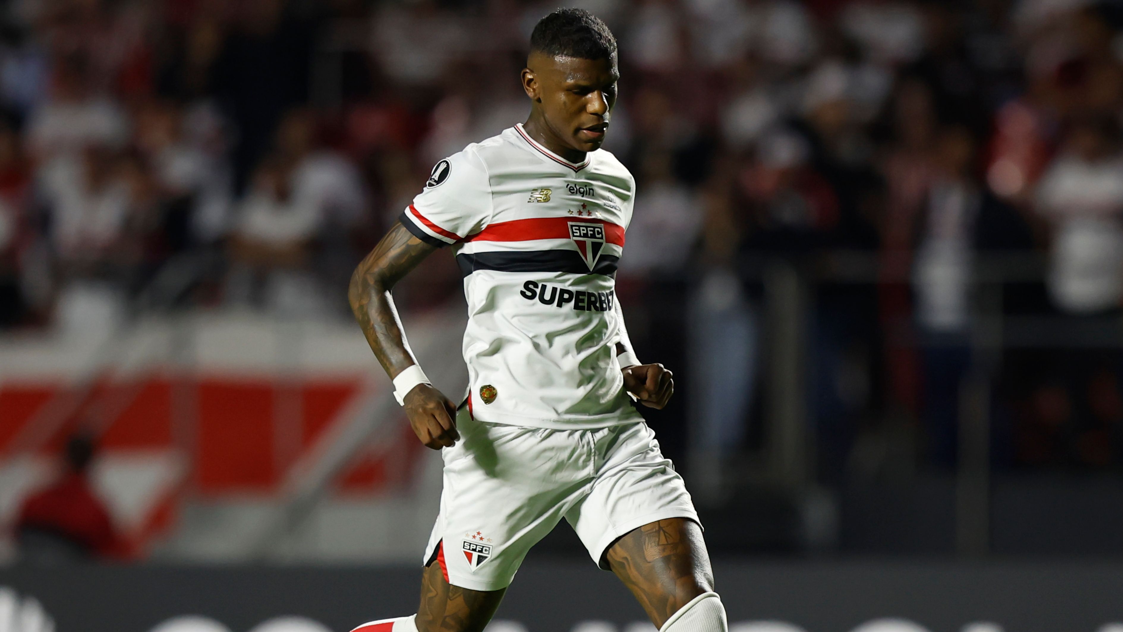 Sao Paulo v Talleres - Copa CONMEBOL Libertadores 2025