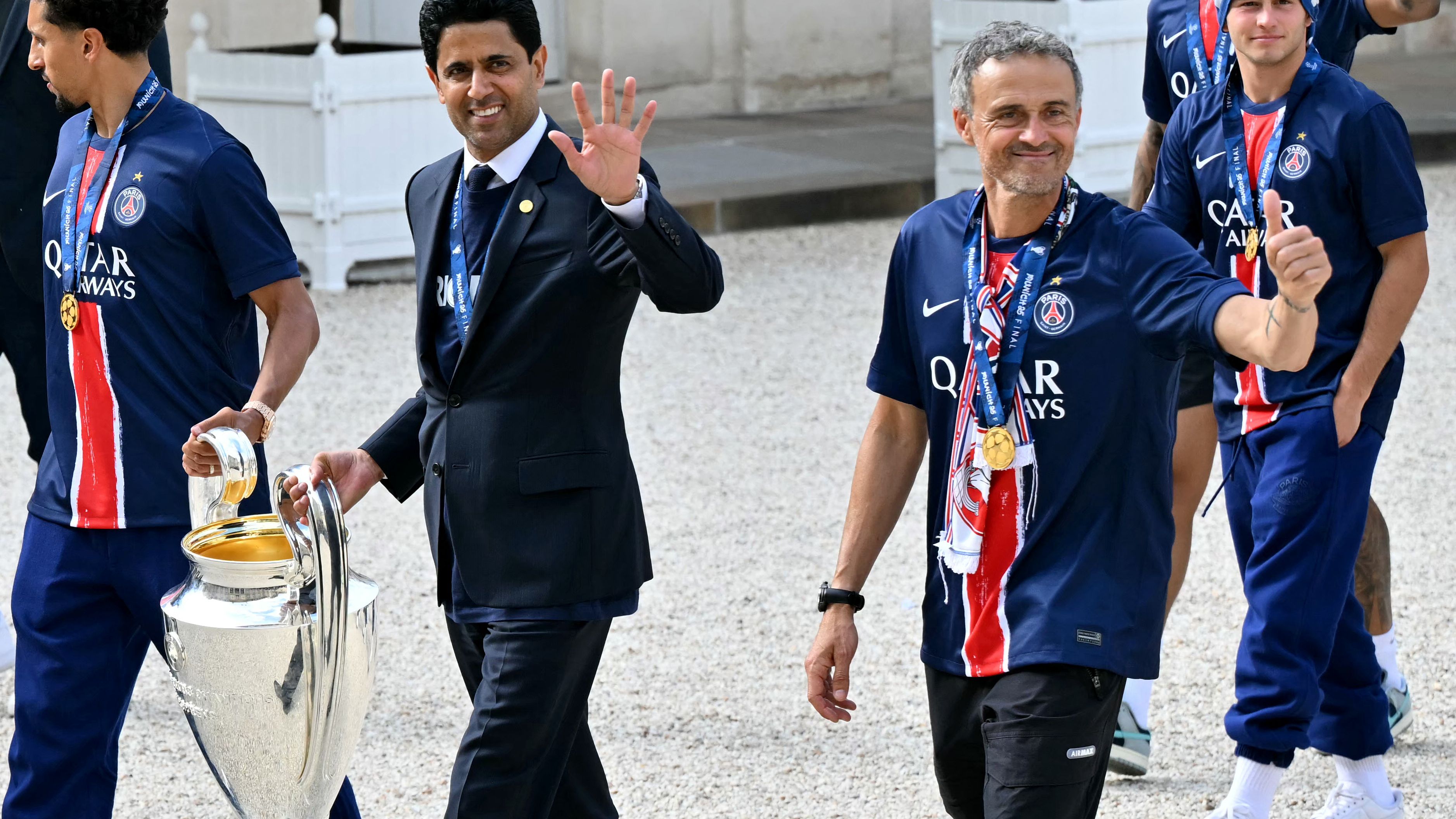 FBL-EUR-C1-PSG-POLITICS