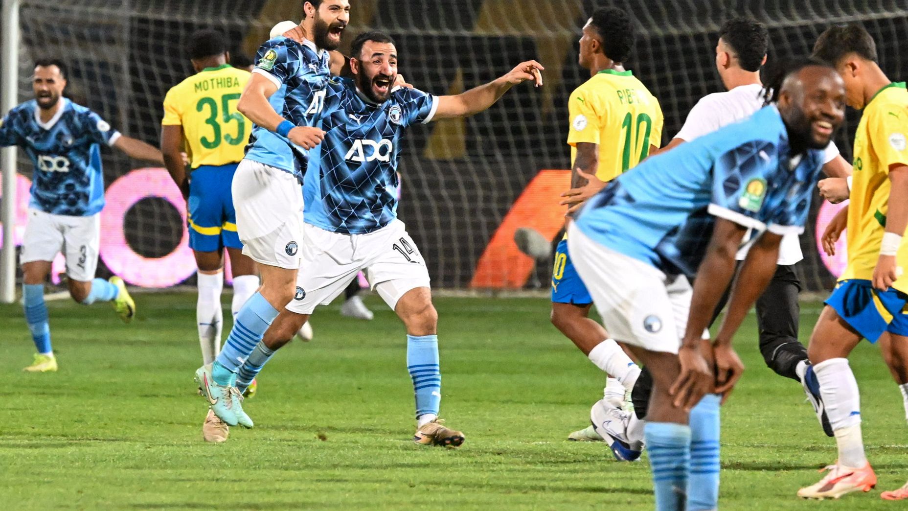 FBL-CAF-C1-PYRAMIDS-SUNDOWNS