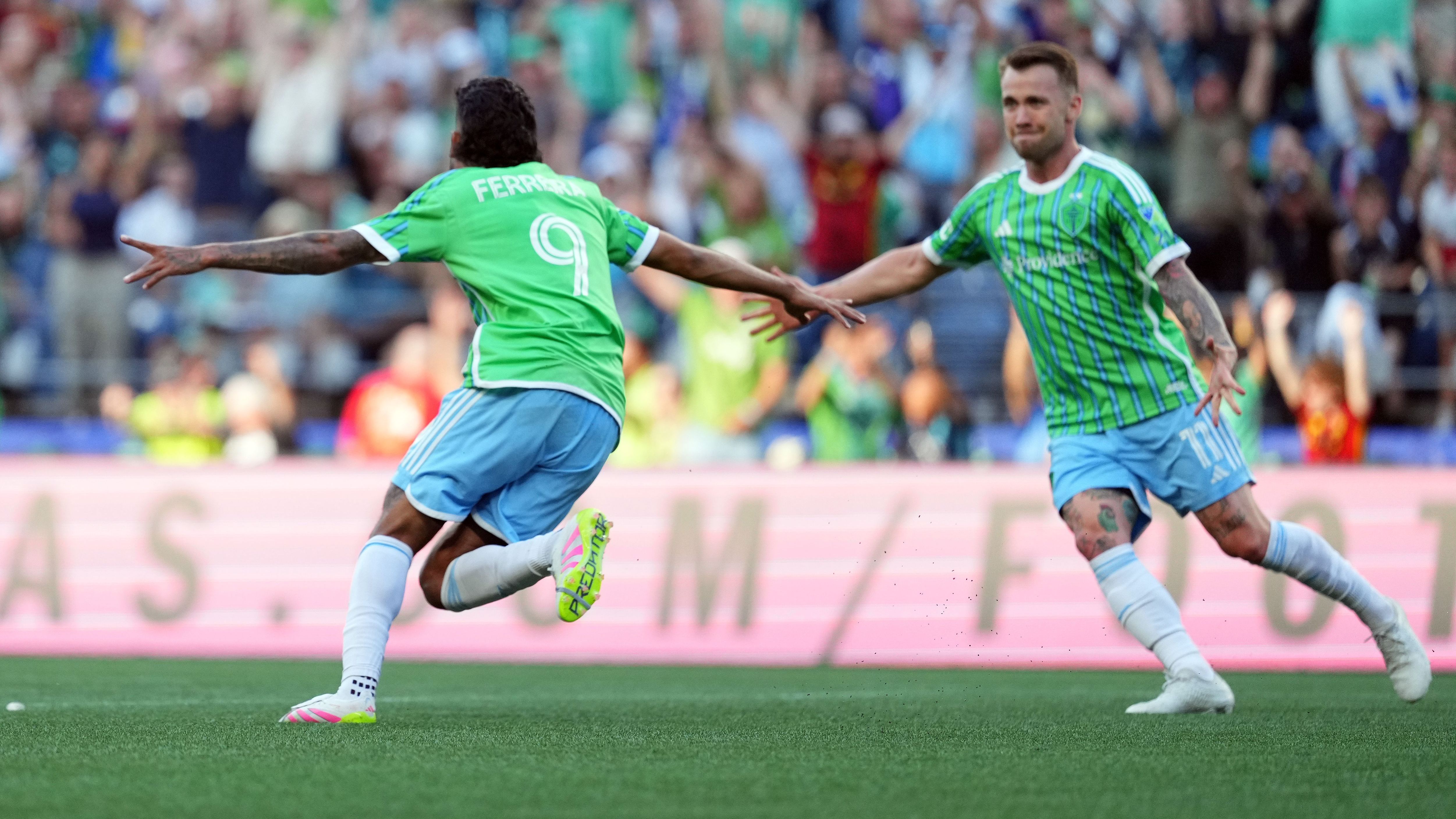 WATCH: USMNT's Jesus Ferreira scores first goal for Seattle Sounders in 16th match of the season | Goal.com UK