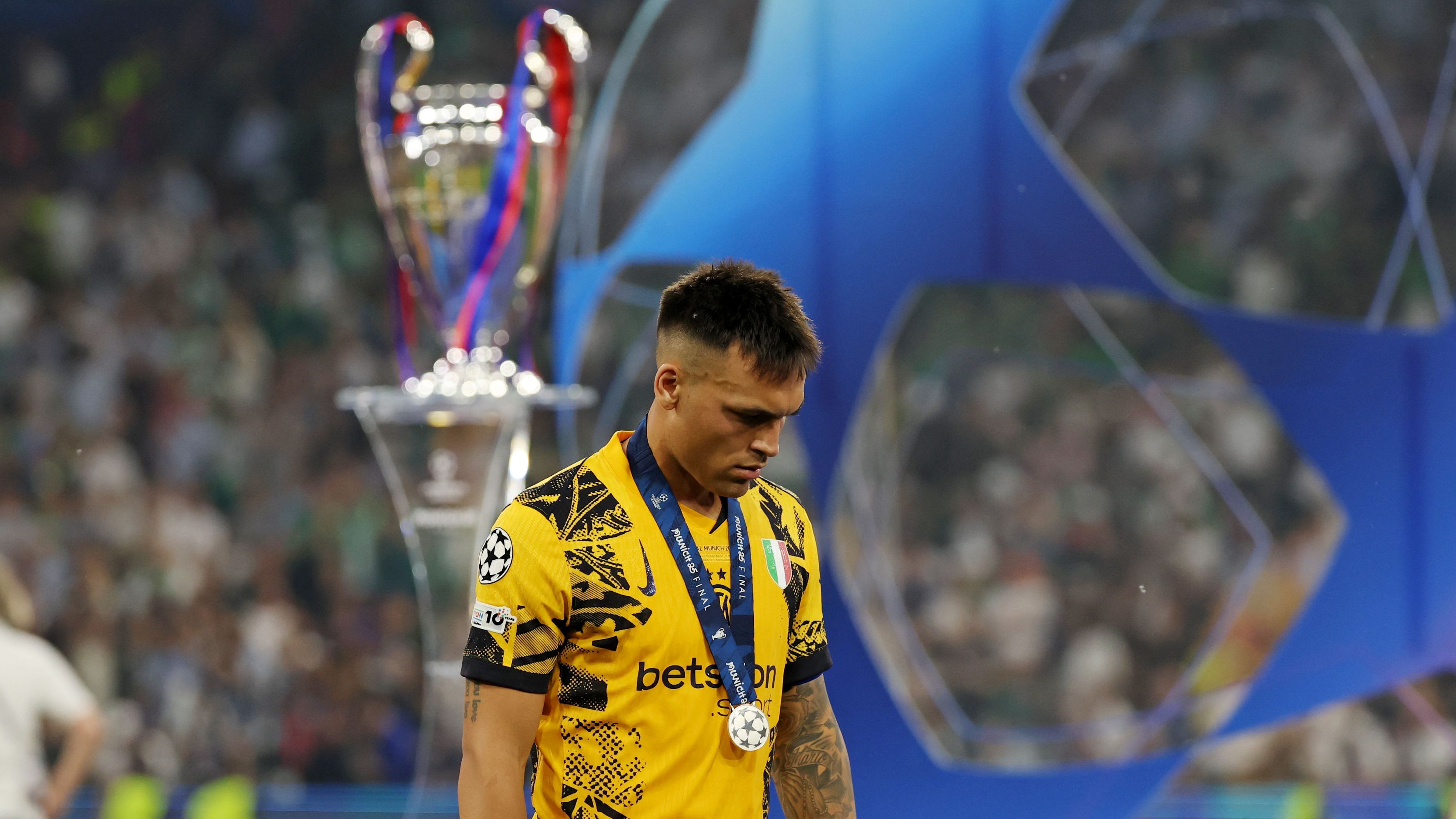 'It wasn't us' - Lautaro Martinez couldn't speak for five days after Champions League humiliation as Inter star still 'cant understand' 5-0 defeat to PSG | Goal.com UK