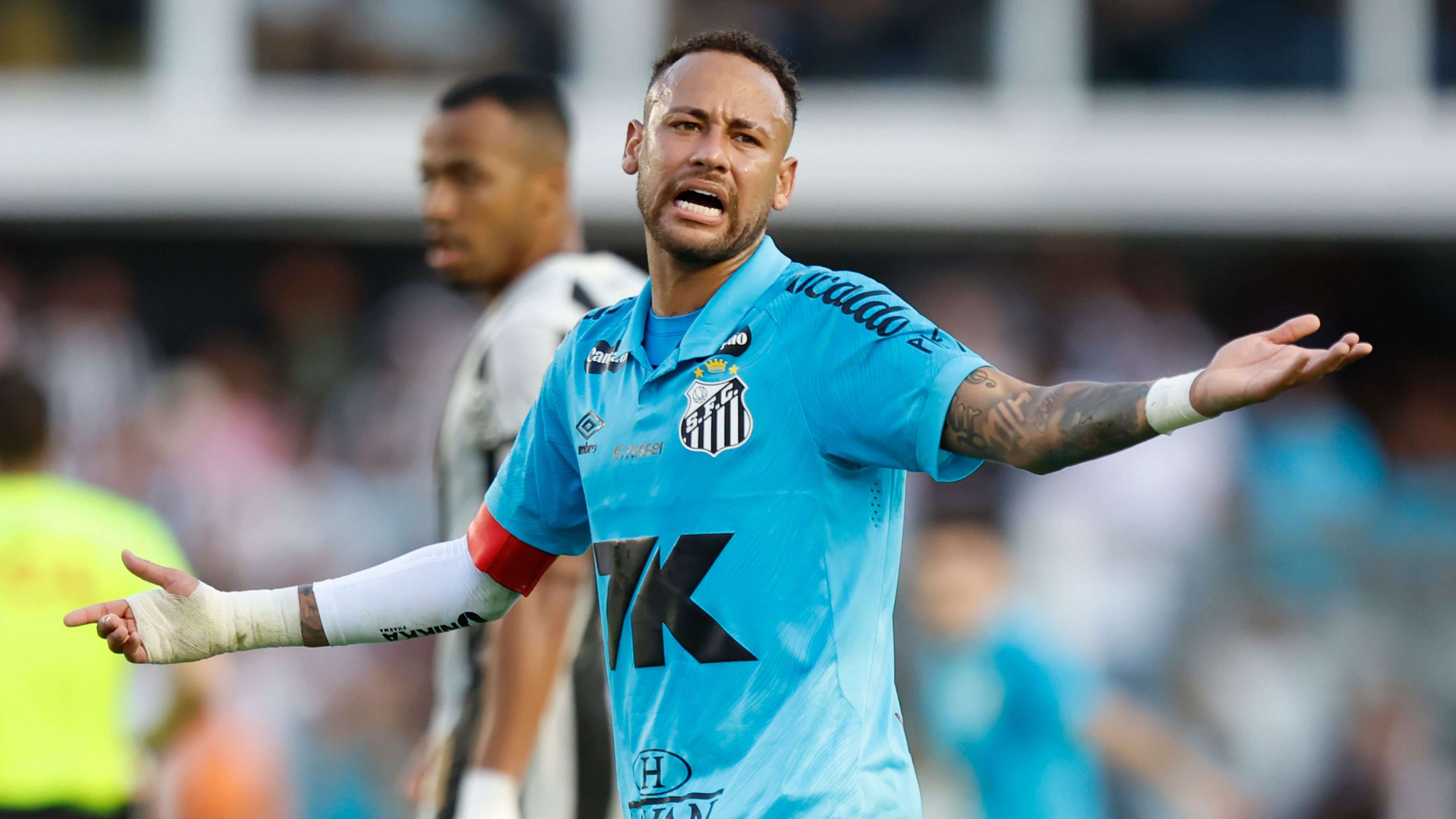 Santos v Botafogo - Brasileirao 2025 Neymar's