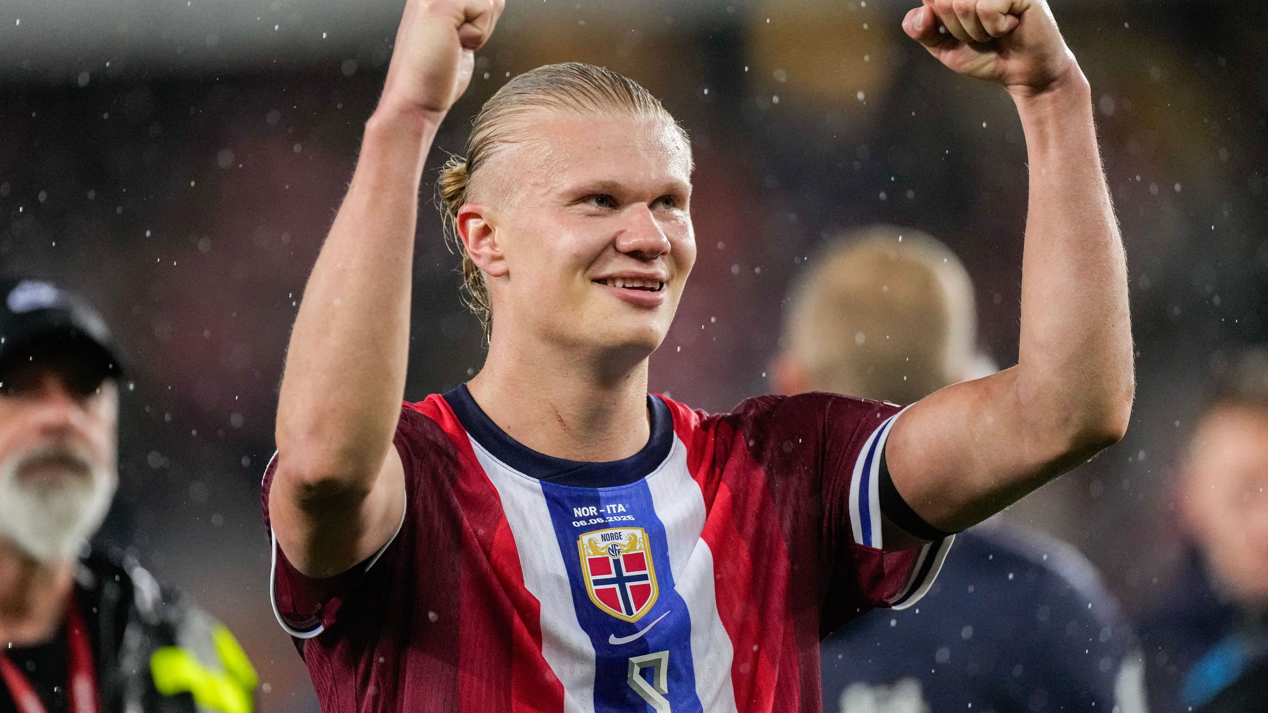 TOPSHOT-FBL-WC-2026-QUALIFIERS-NOR-ITA