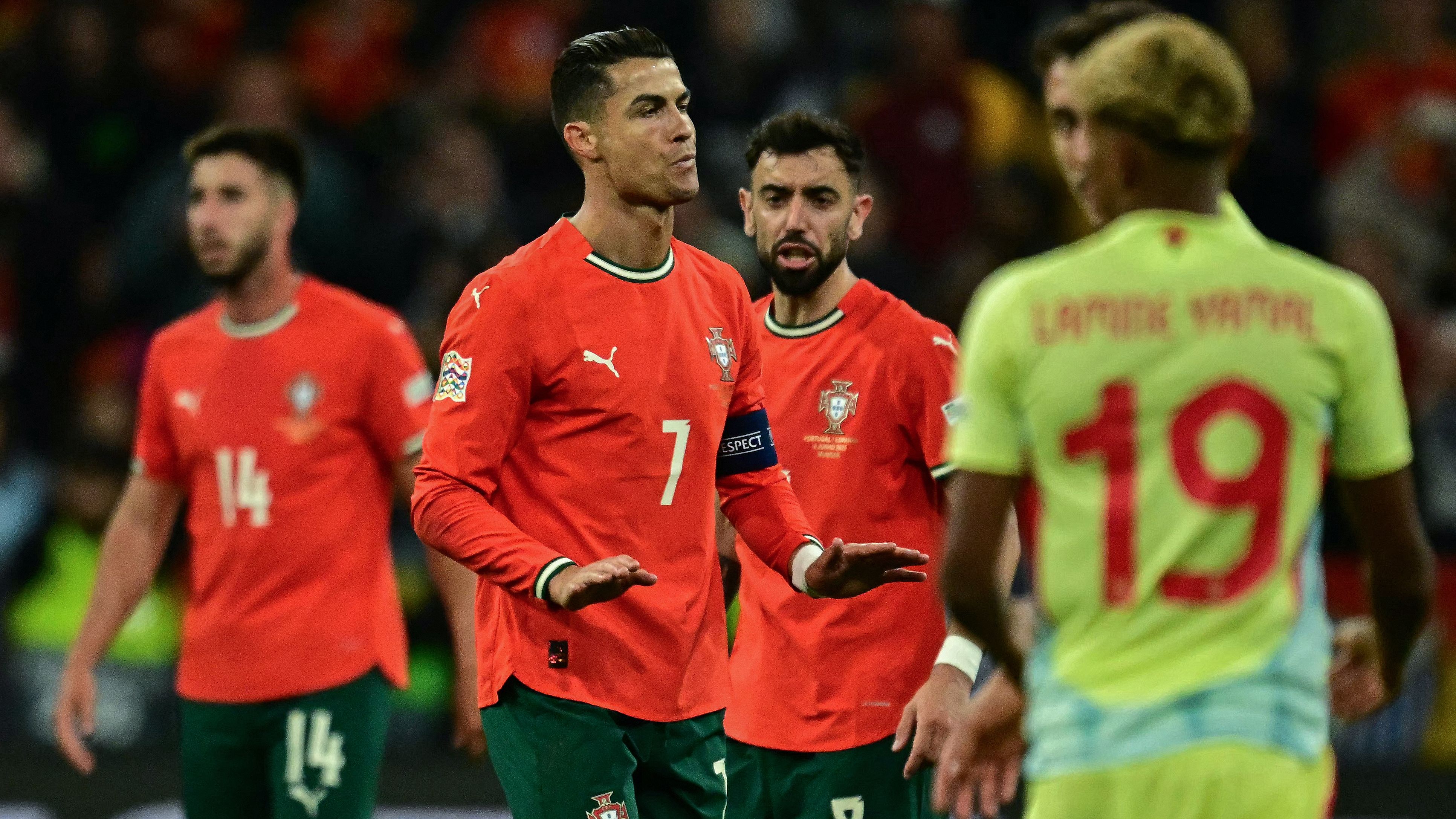 FBL-EUR-NATIONS-POR-ESP