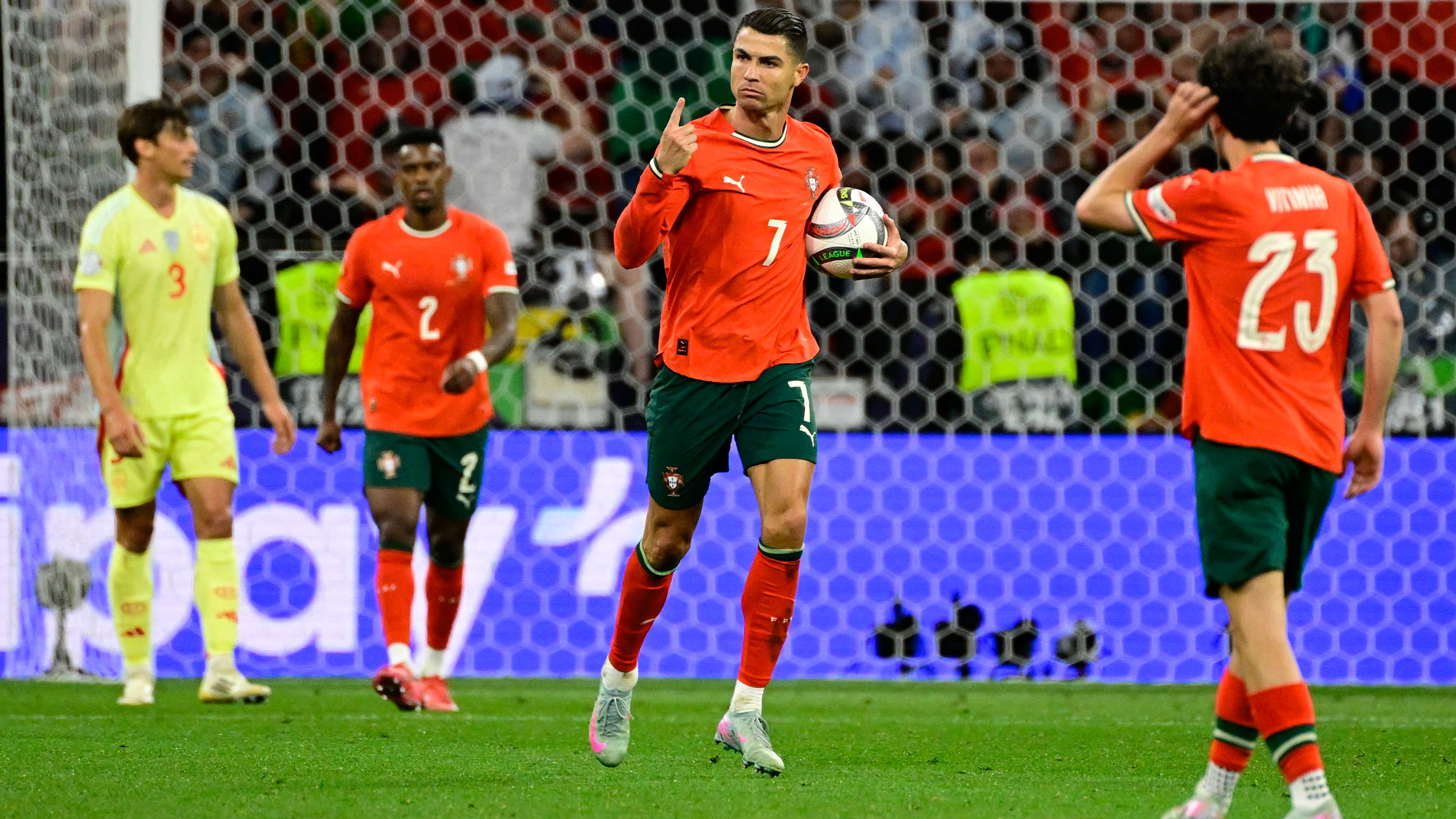 FBL-EUR-NATIONS-POR-ESP