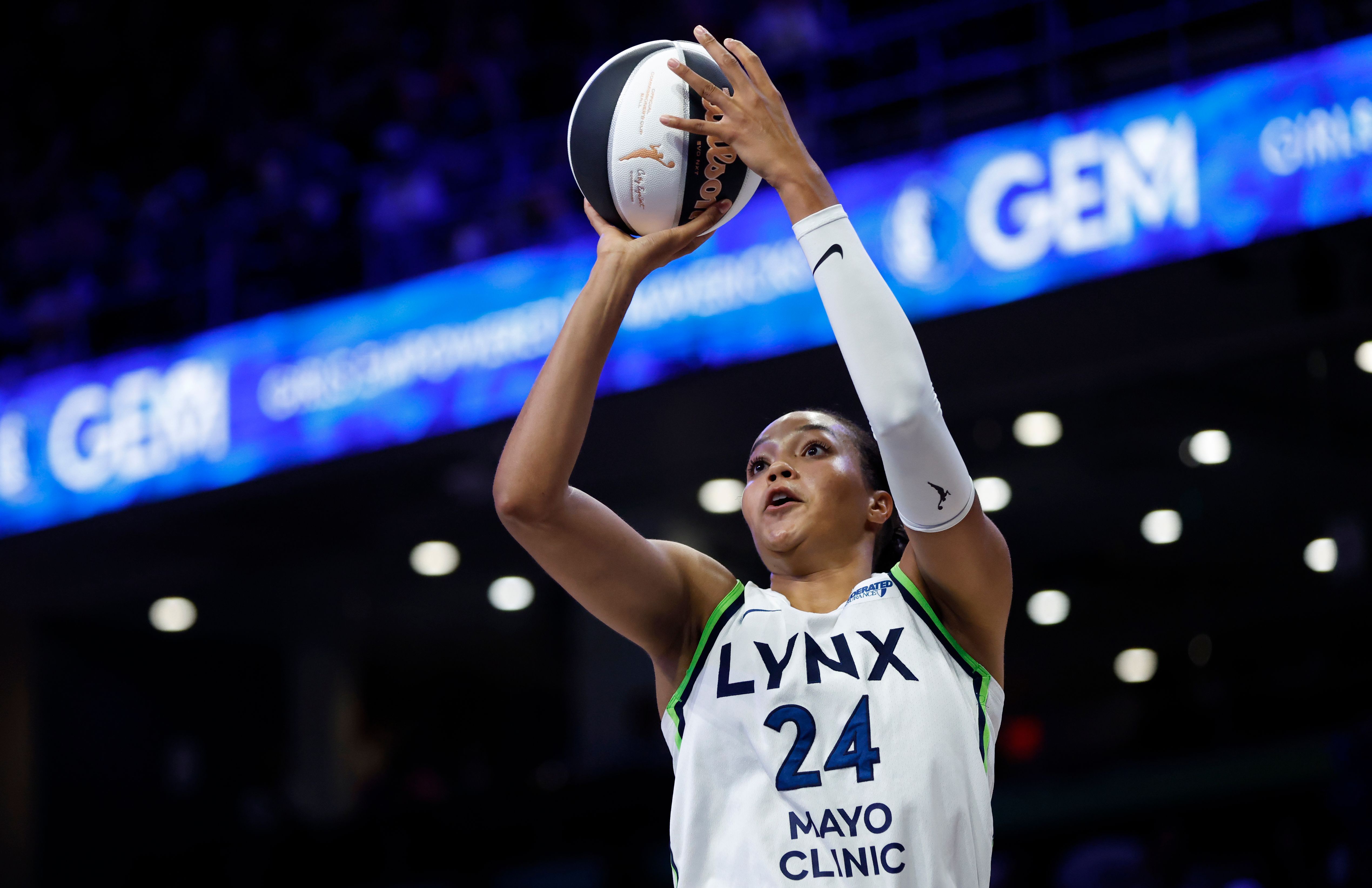 Minnesota Lynx v Dallas Wings