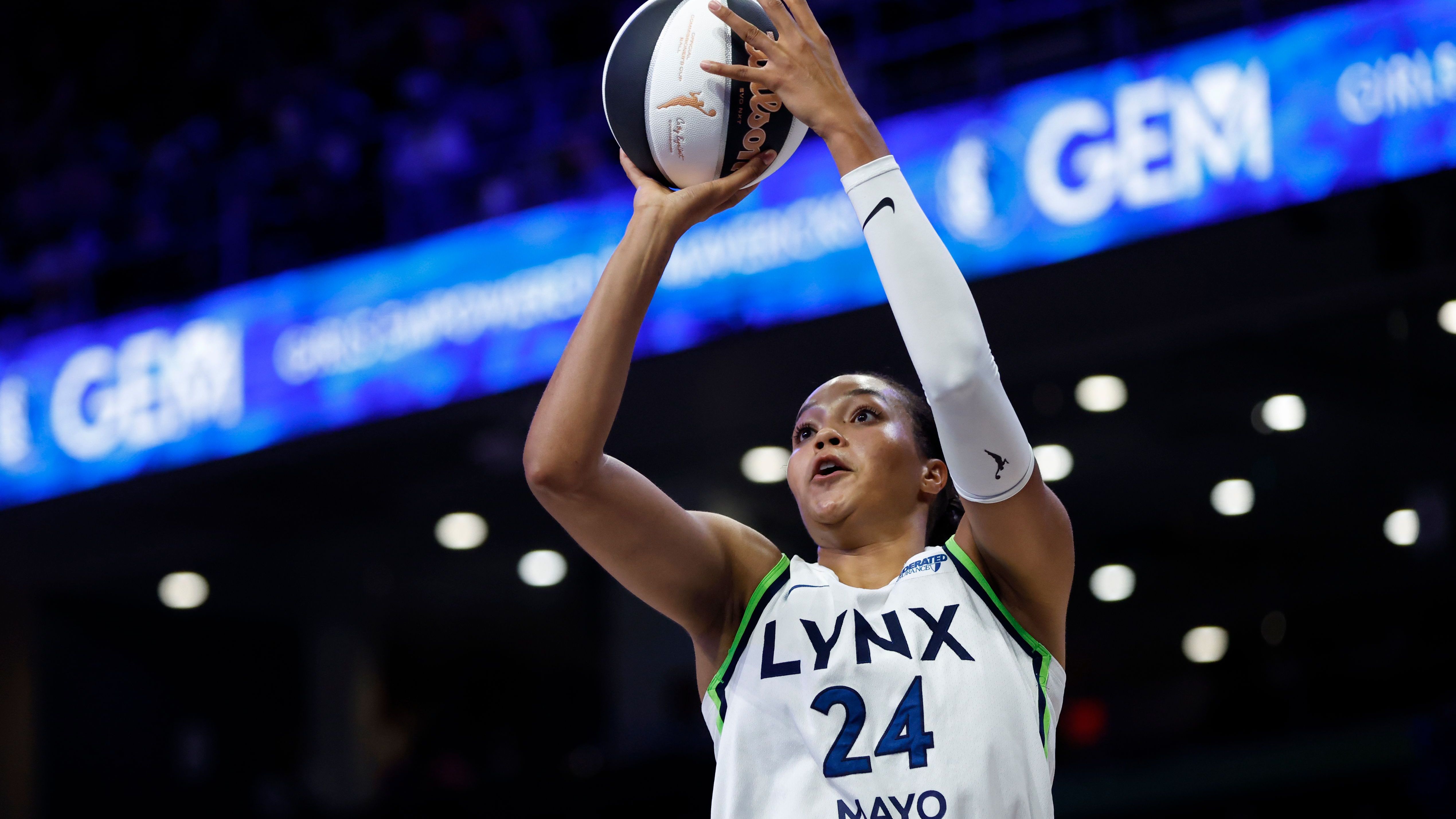 Minnesota Lynx v Dallas Wings