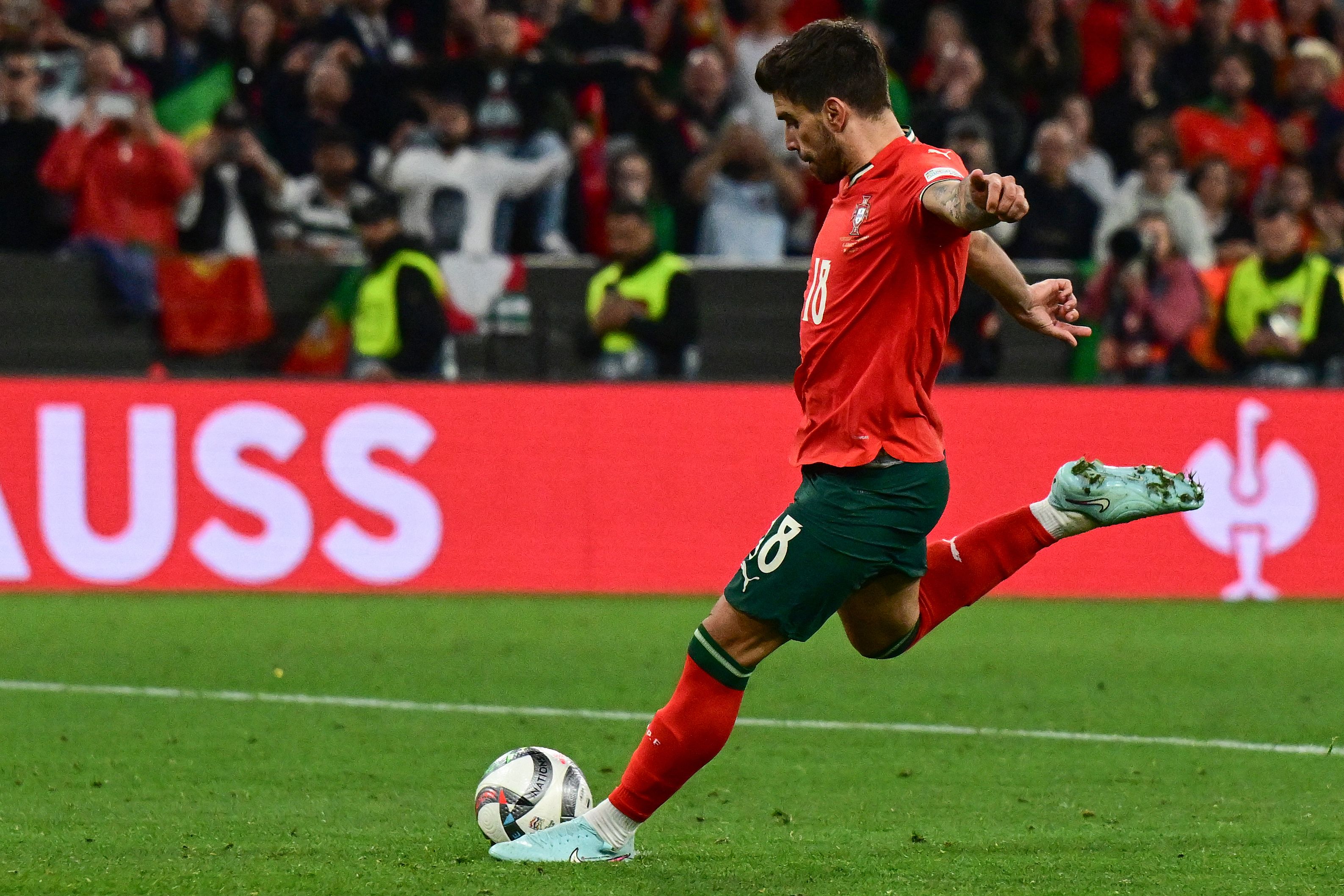 FBL-EUR-NATIONS-POR-ESP