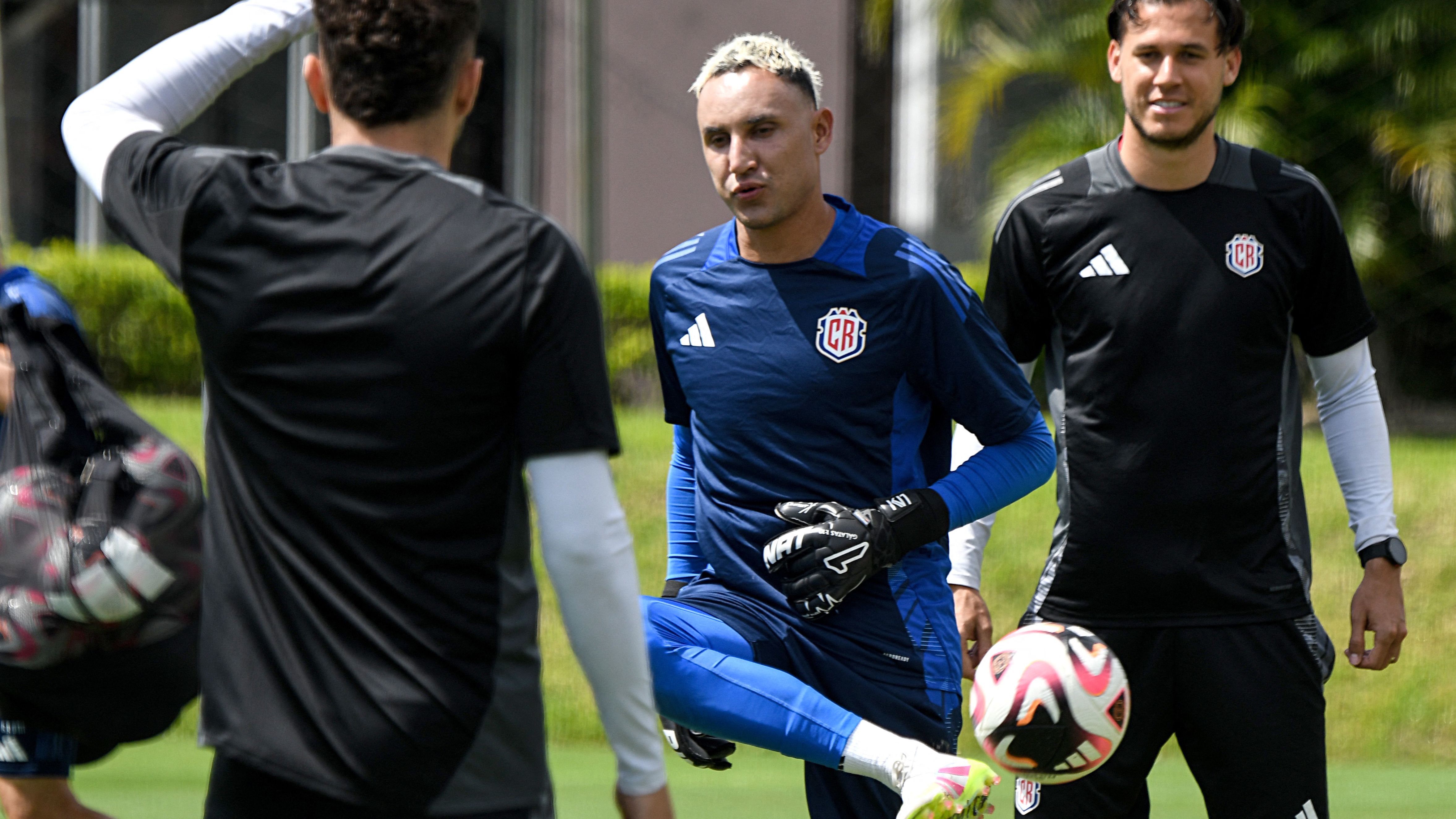 FBL-WC-2026-CONCACAF-QUALIFIERS-CRI-TRAINING