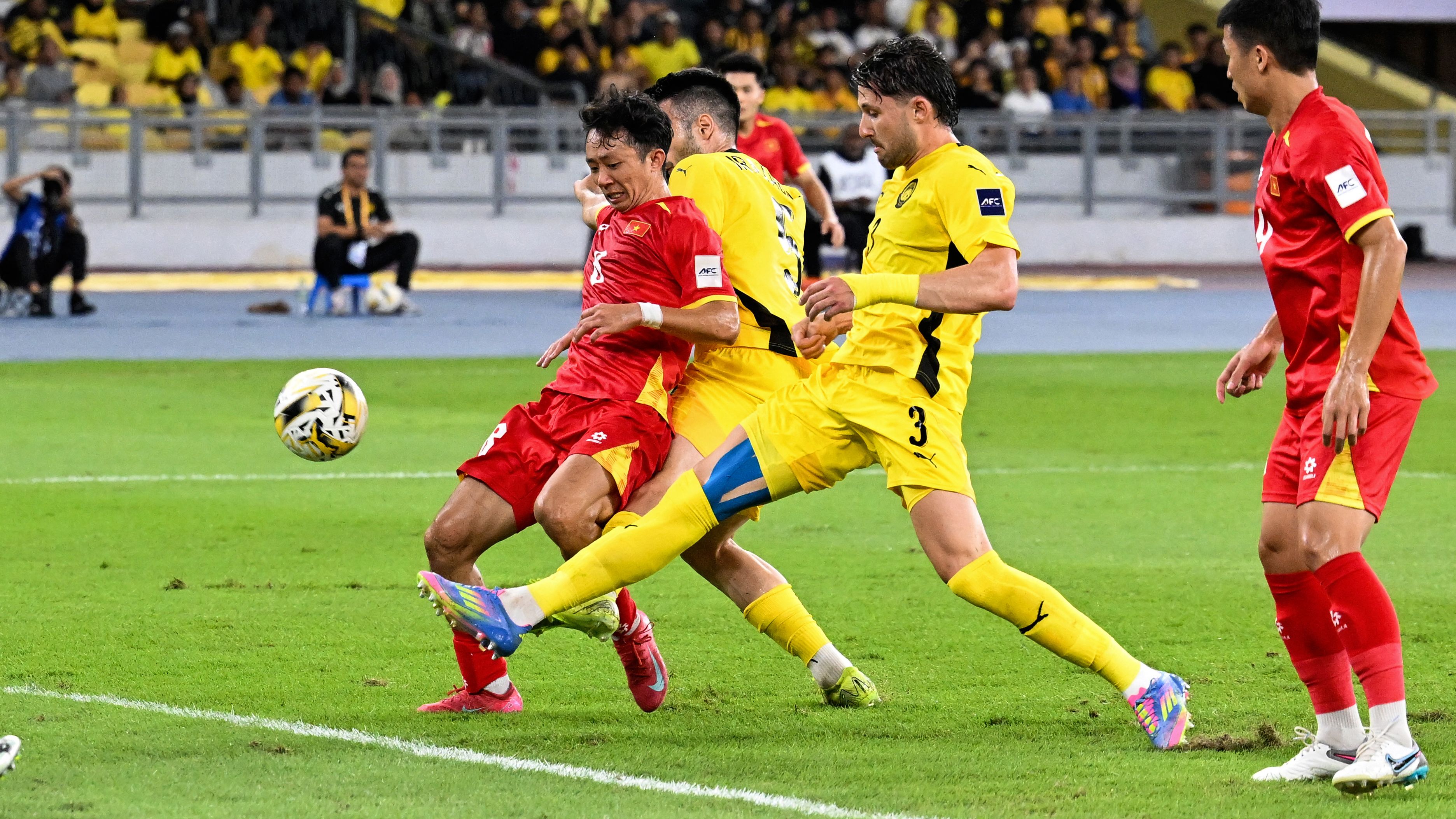 FBL-AFC-QUALIFIERS-MAS-VIE