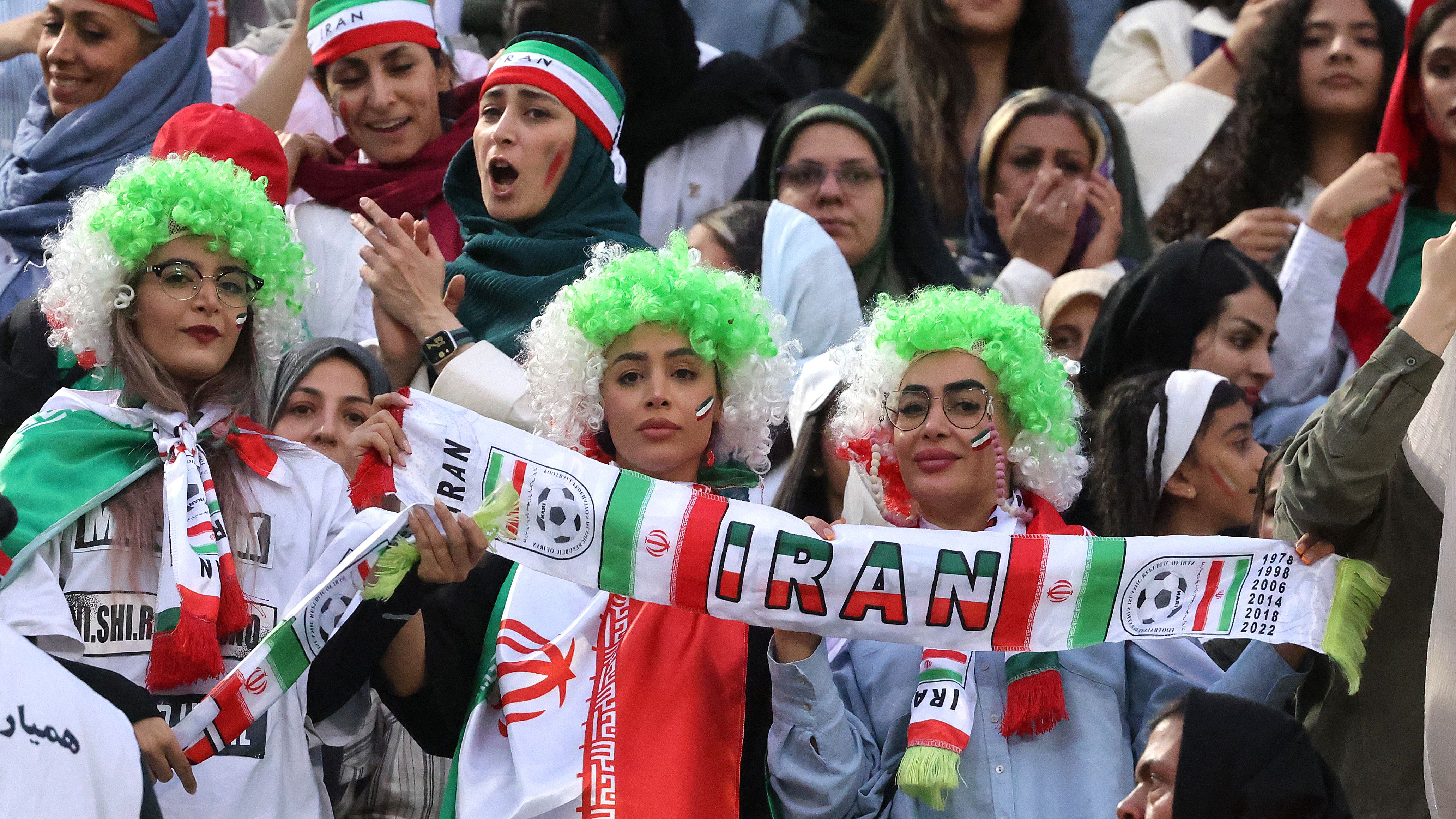FBL-WC-2026-ASIA-QUALIFIERS-IRI-PRK-FANS