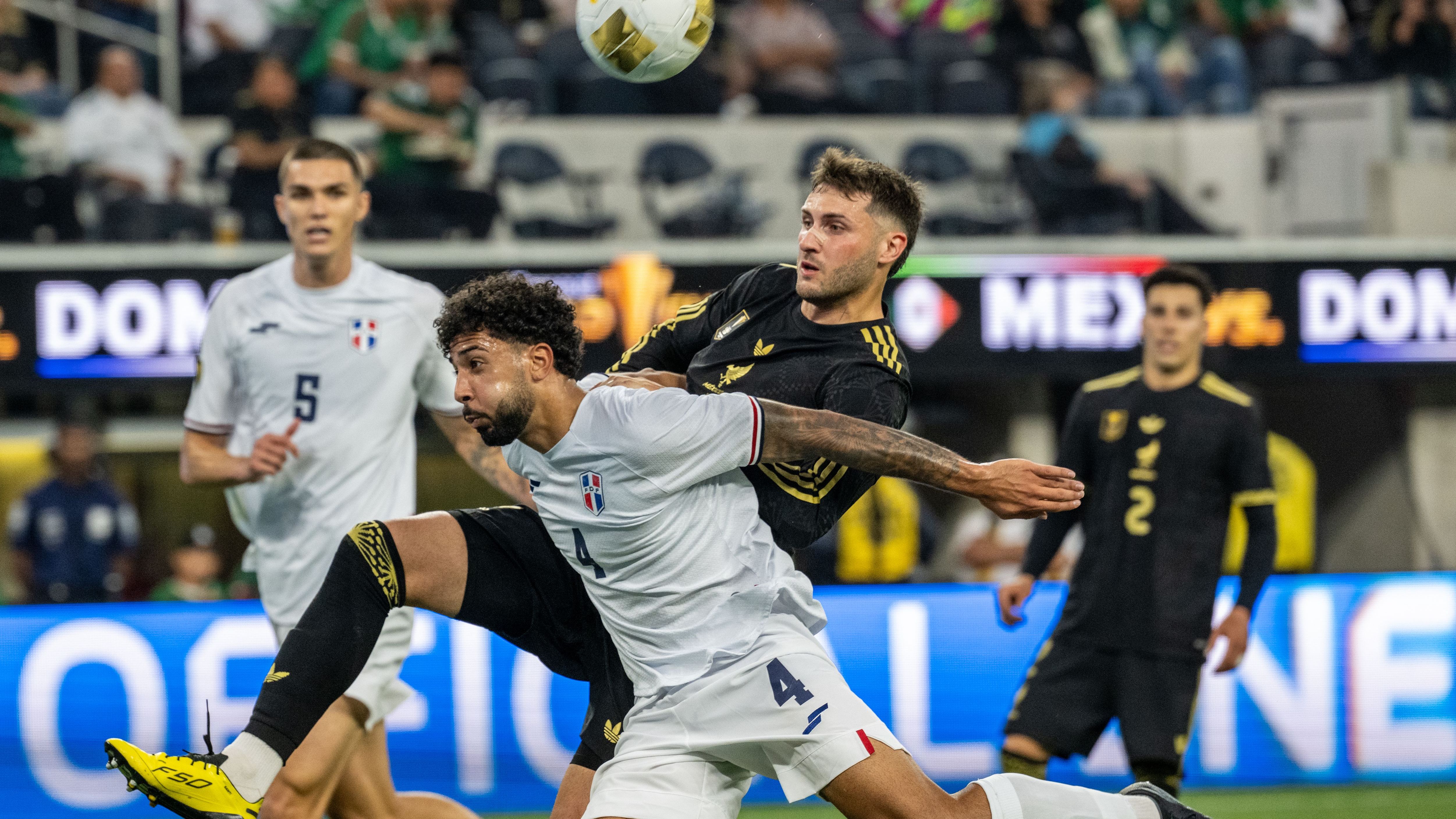 Mexico v Dominican Republic - Gold Cup 2025