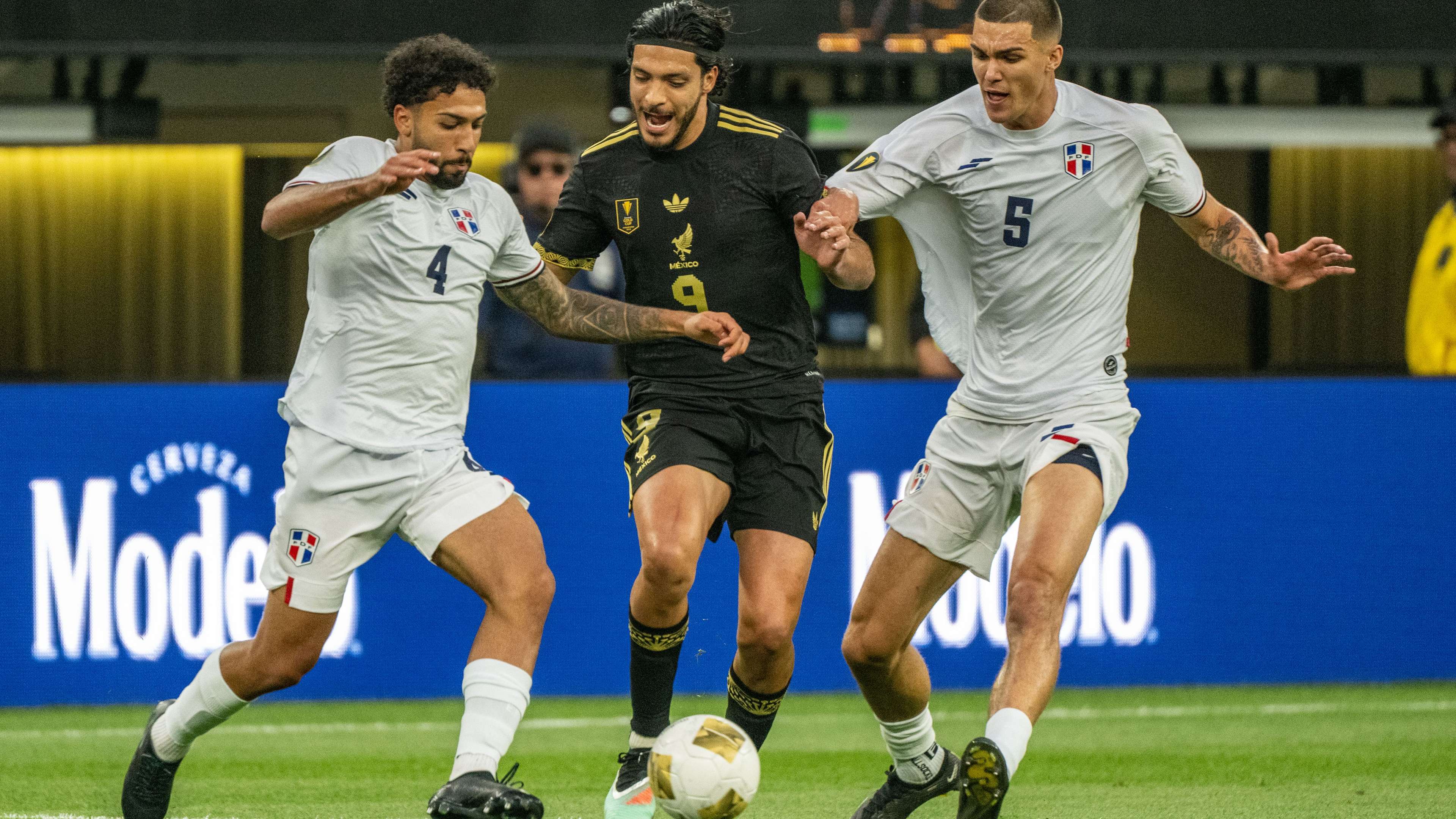 Mexico v Dominican Republic - Gold Cup 2025