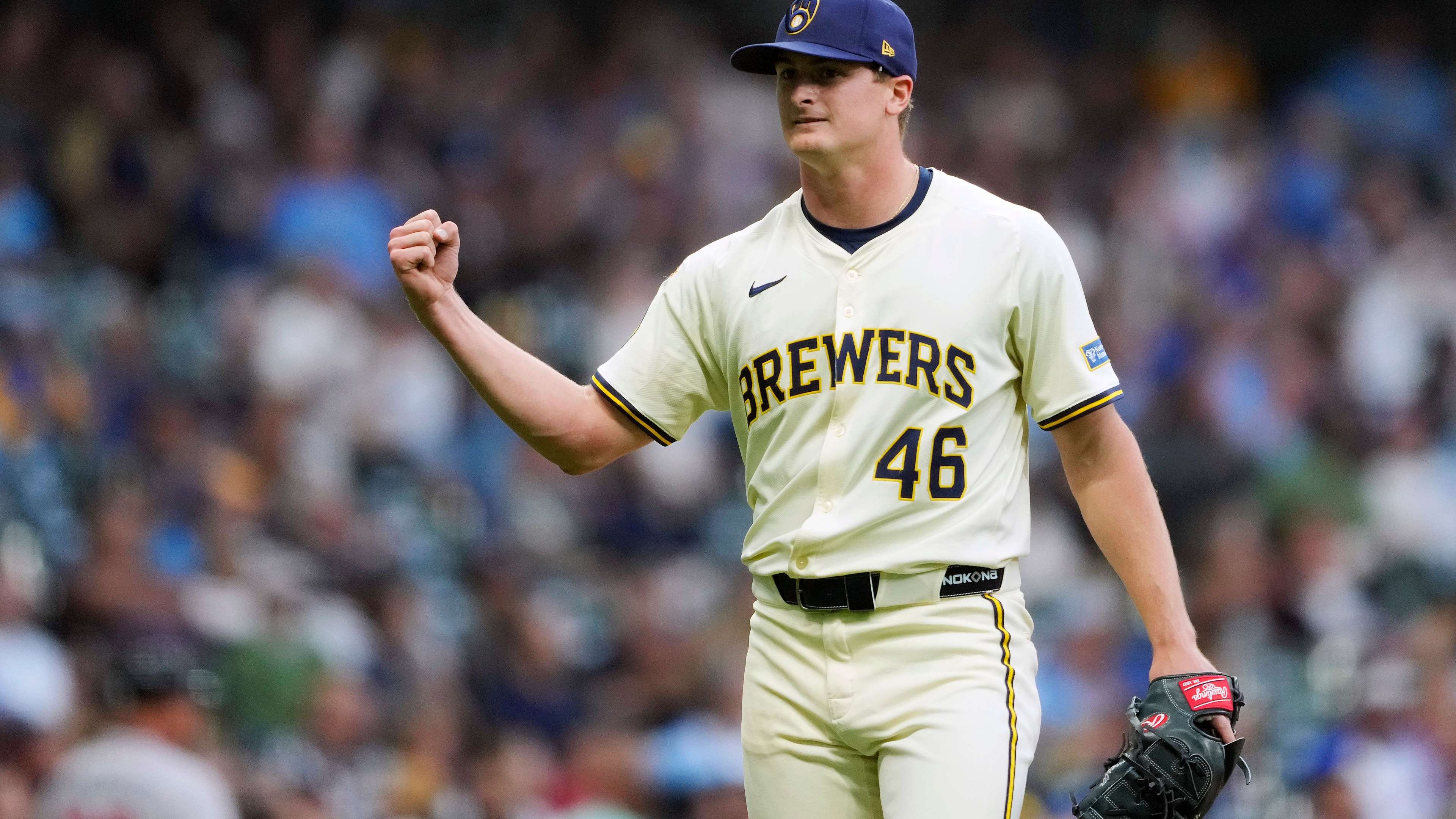 Atlanta Braves v Milwaukee Brewers