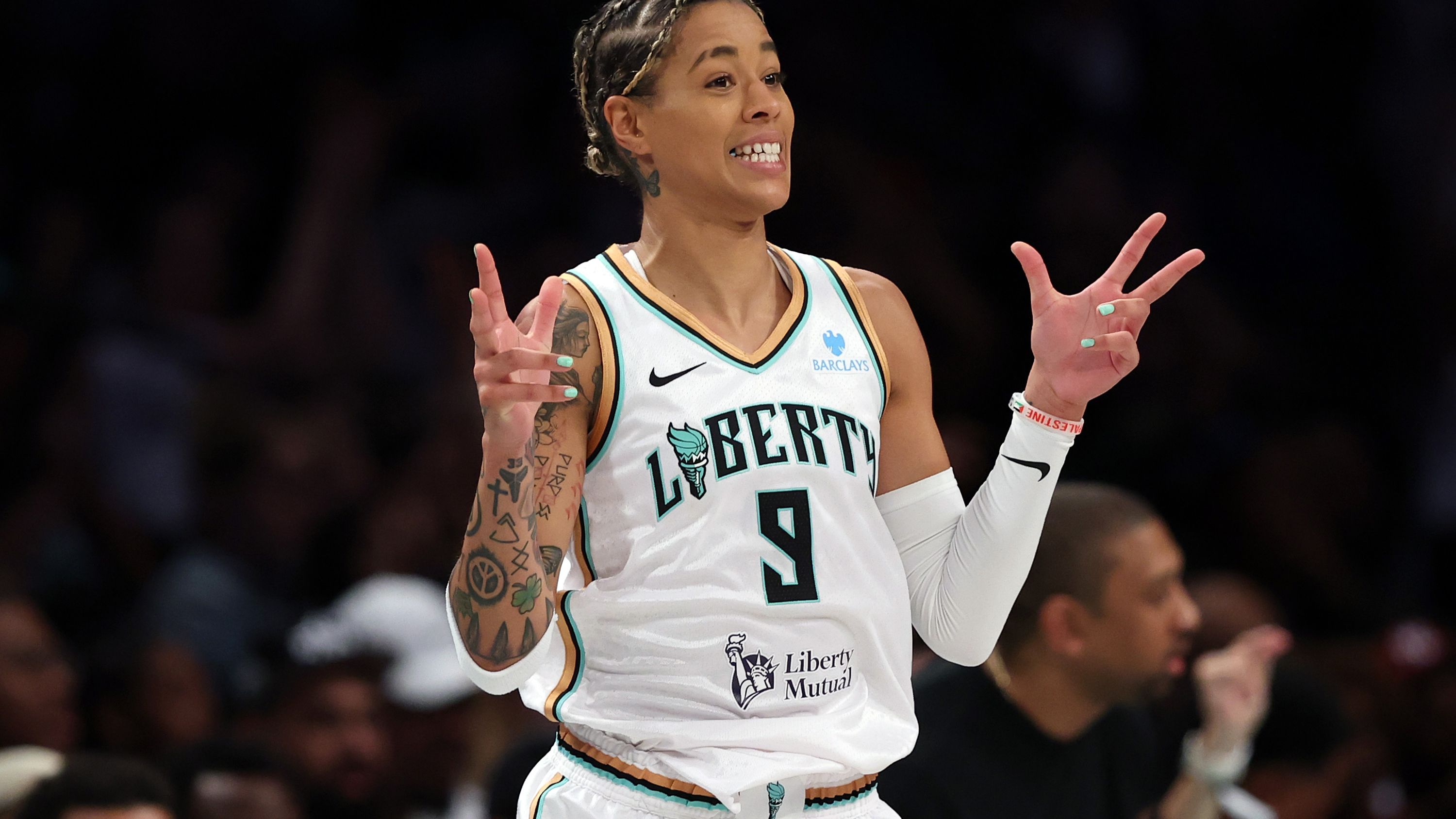 Chicago Sky v New York Liberty