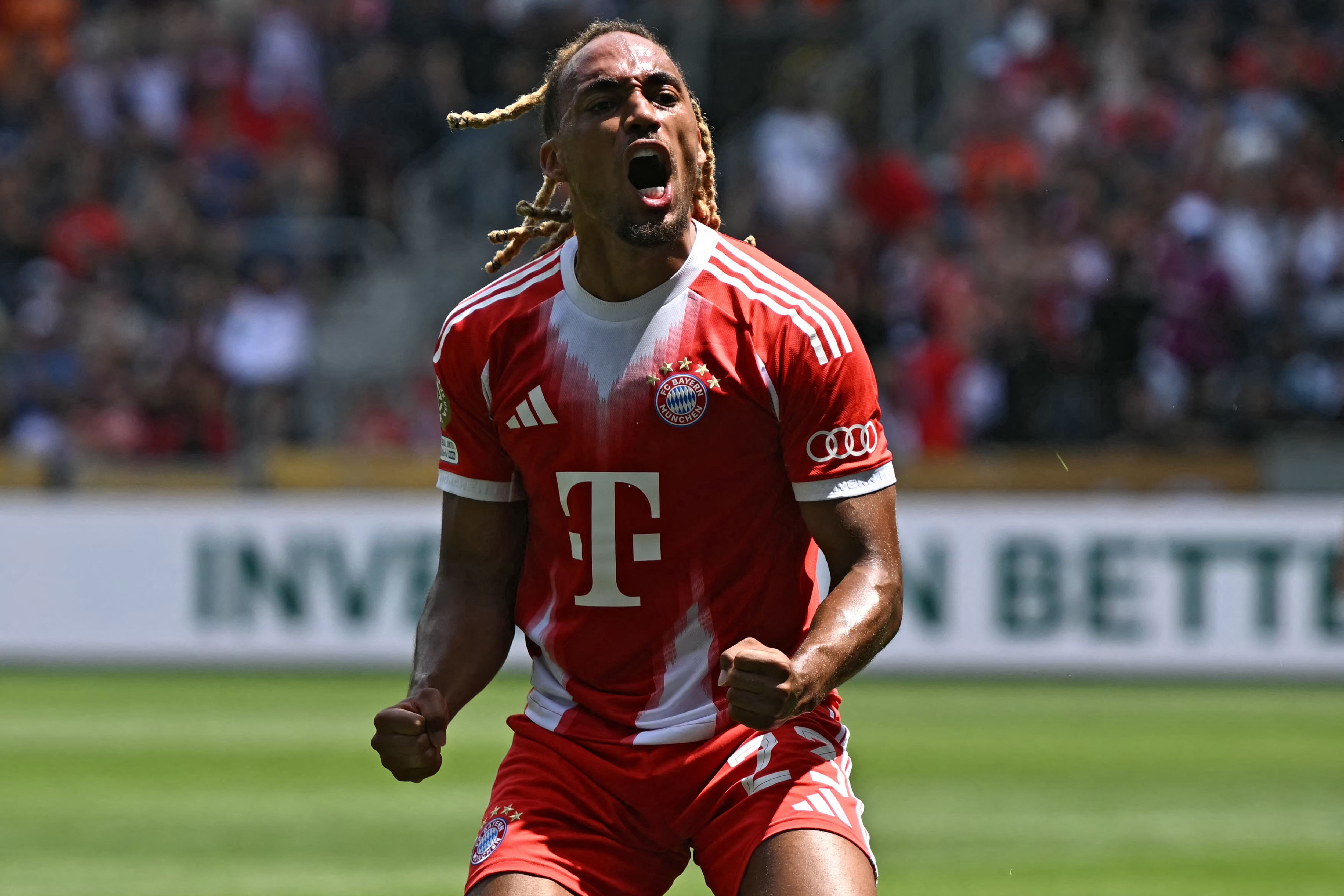 FBL-WC-CLUB-2025-MATCH02-BAYERN-AUCKLAND