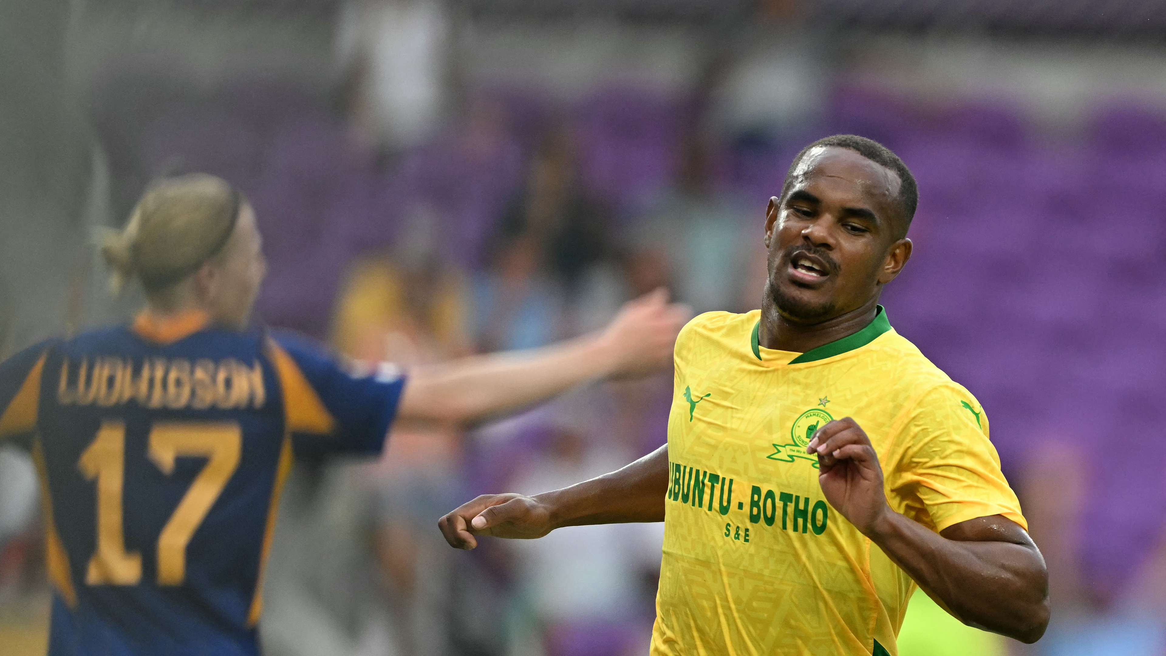 FBL-WC-CLUB-2025-MATCH11-ULSAN-SUNDOWNS