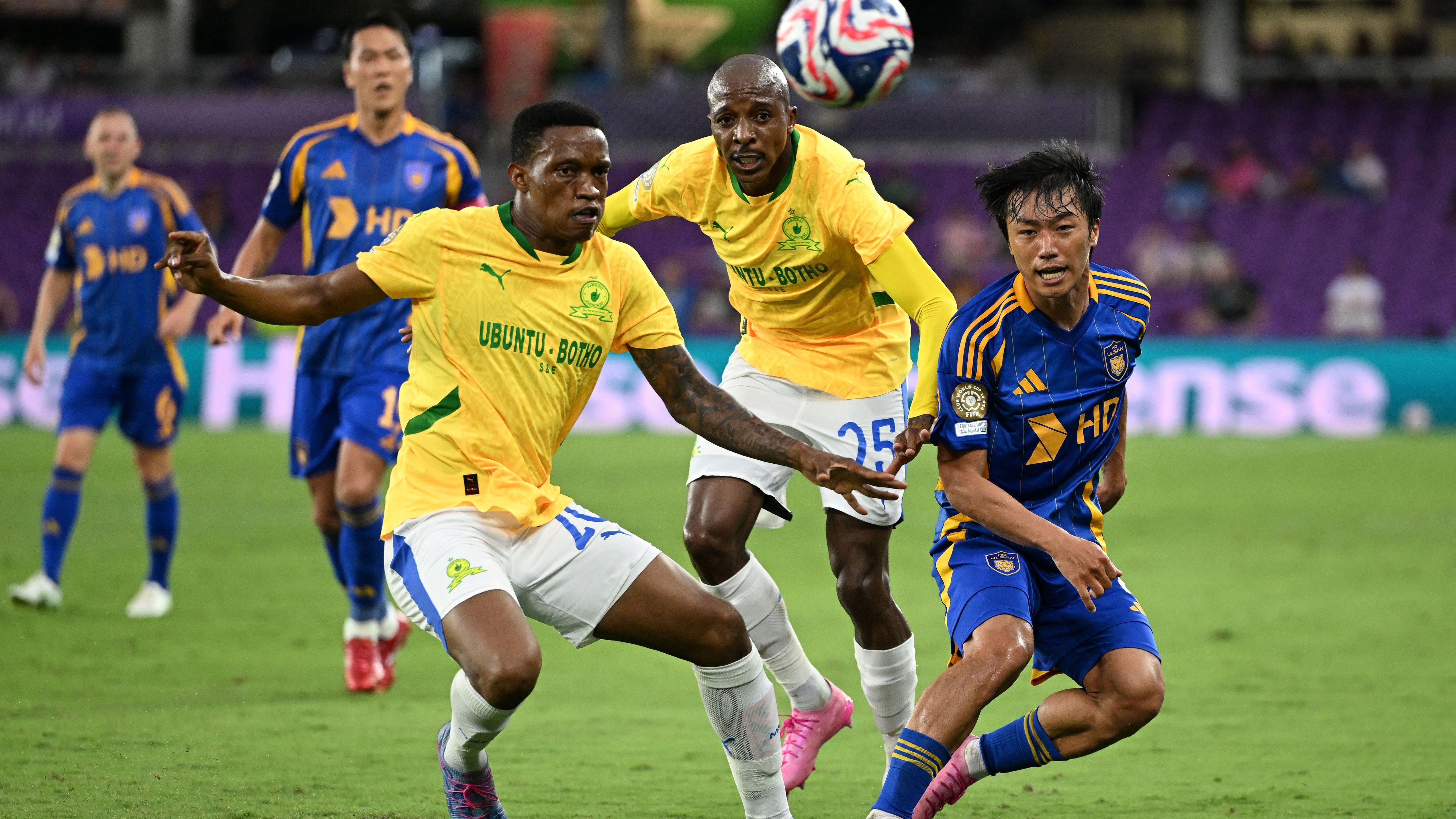 FBL-WC-CLUB-2025-MATCH11-ULSAN-SUNDOWNS