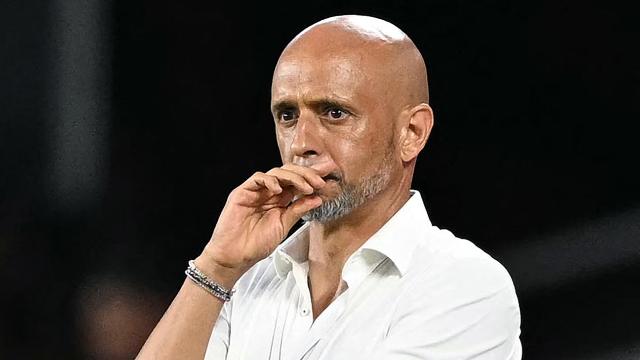 FBL-WC-CLUB-2025-MATCH11-ULSAN-SUNDOWNS