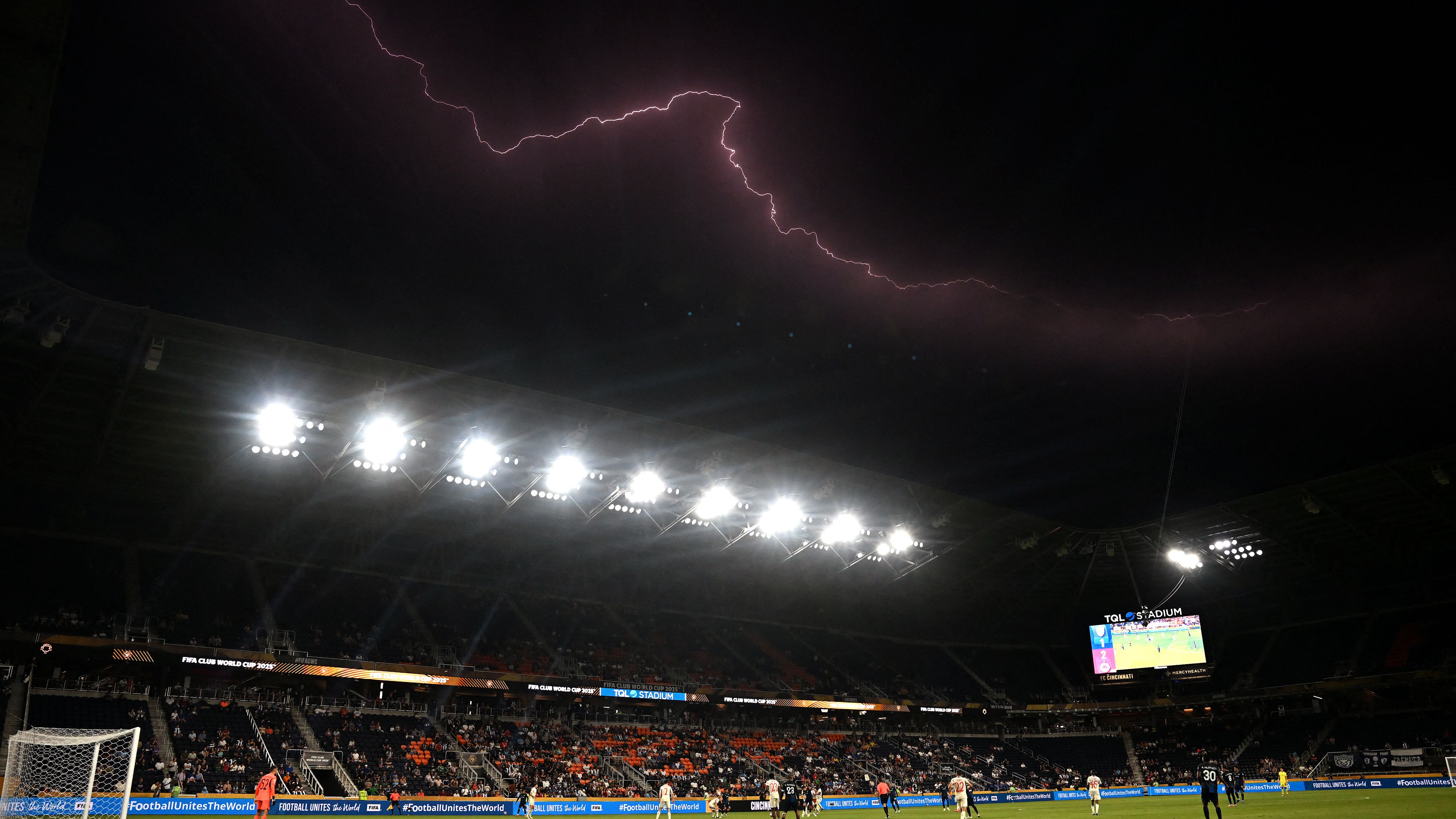 FBL-WC-CLUB-2025-MATCH15-PACHUCA-SALZBURG