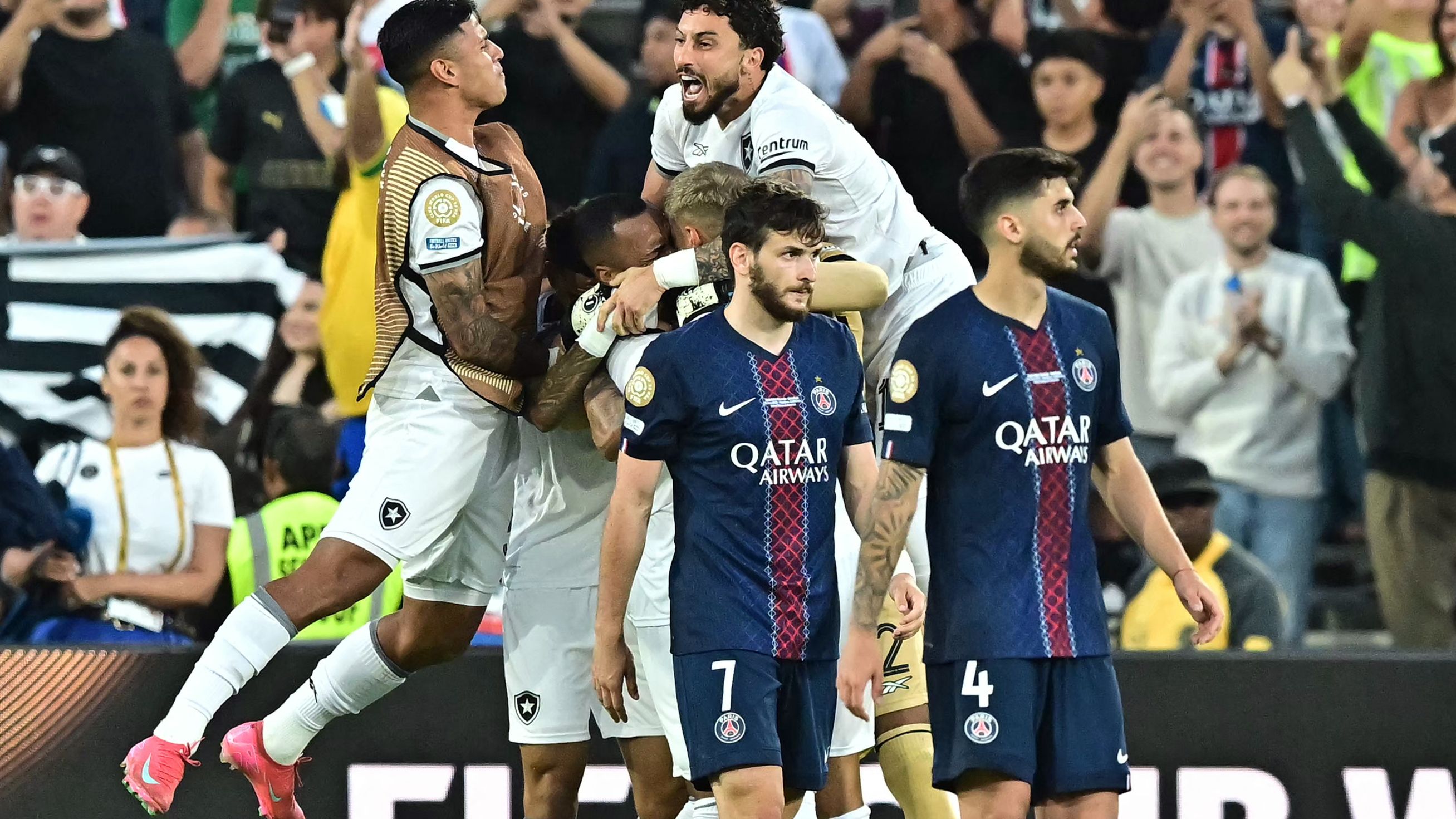 TOPSHOT-FBL-WC-CLUB-2025-MATCH20-PSG-BOTAFOGO