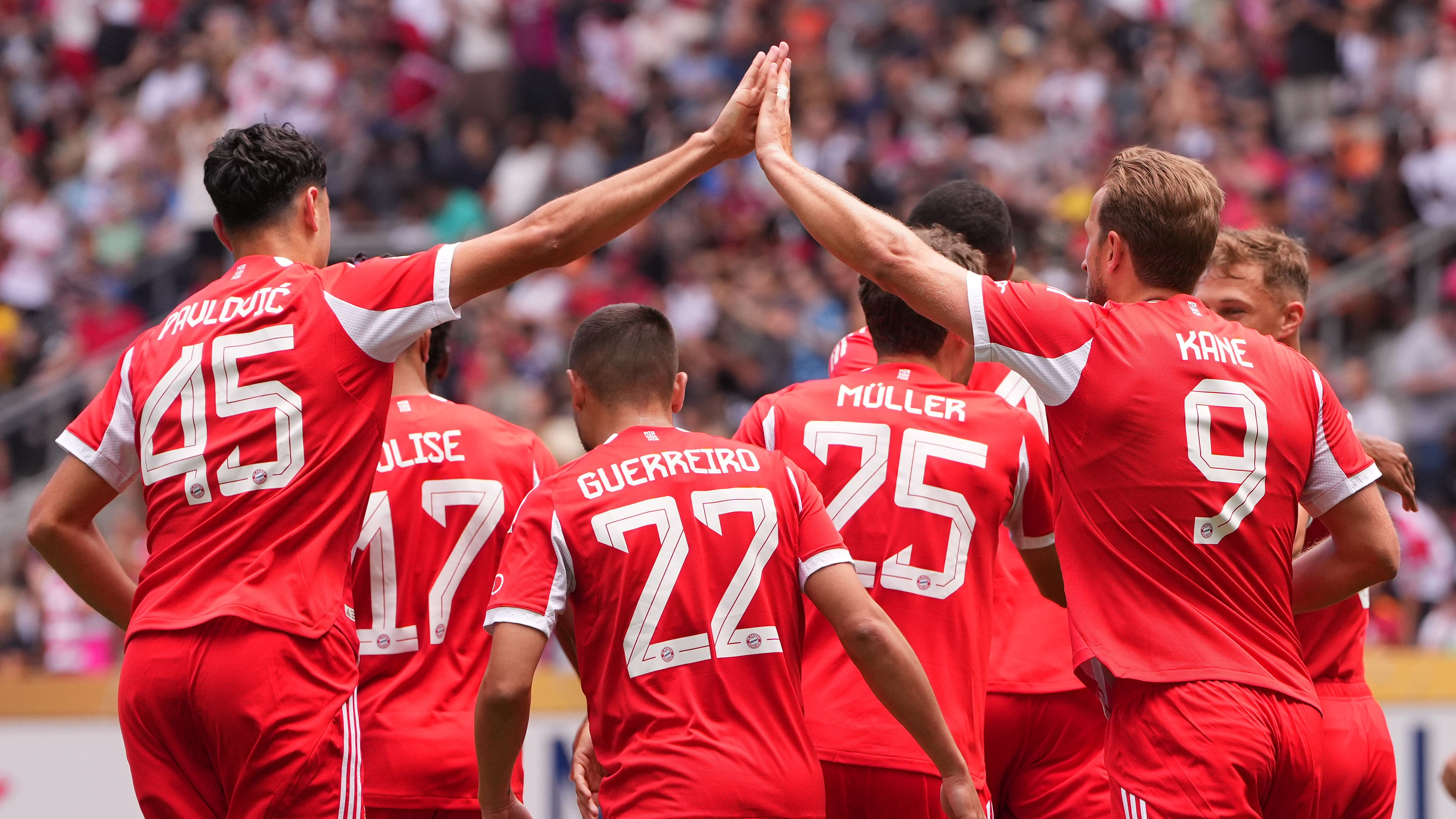 FC Bayern München v Auckland City FC: Group C - FIFA Club World Cup 2025