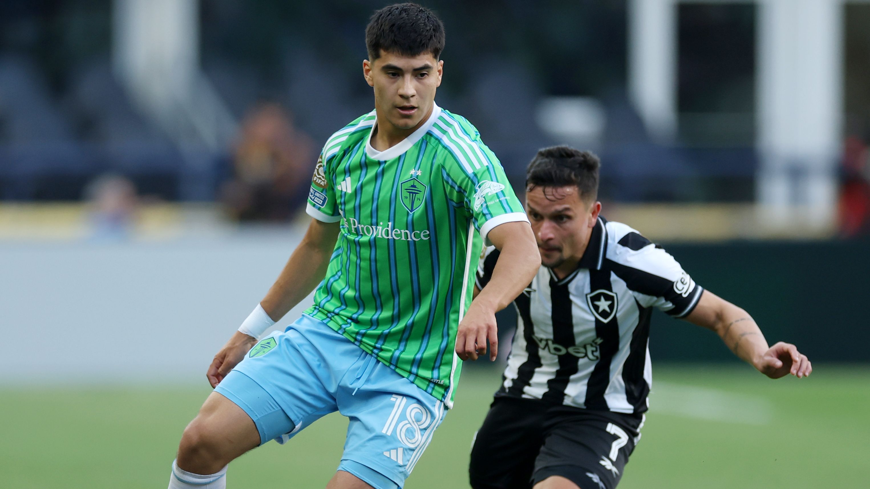 Botafogo FR v Seattle Sounders FC: Group B - FIFA Club World Cup 2025